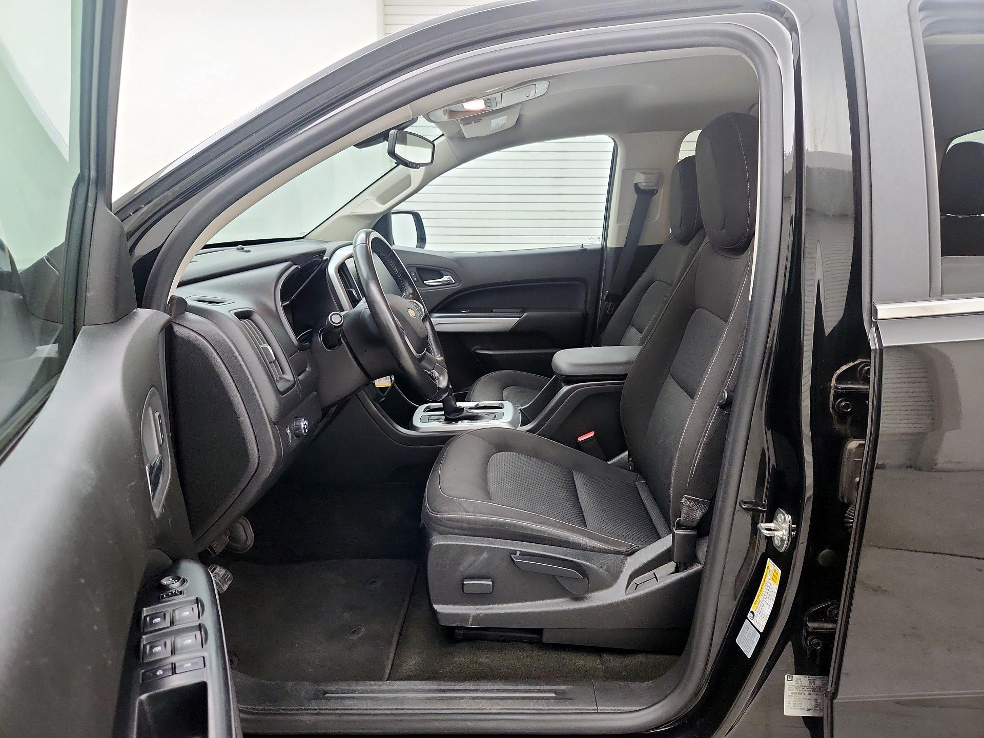 Thumbnail: 2015 Chevrolet Colorado - 11