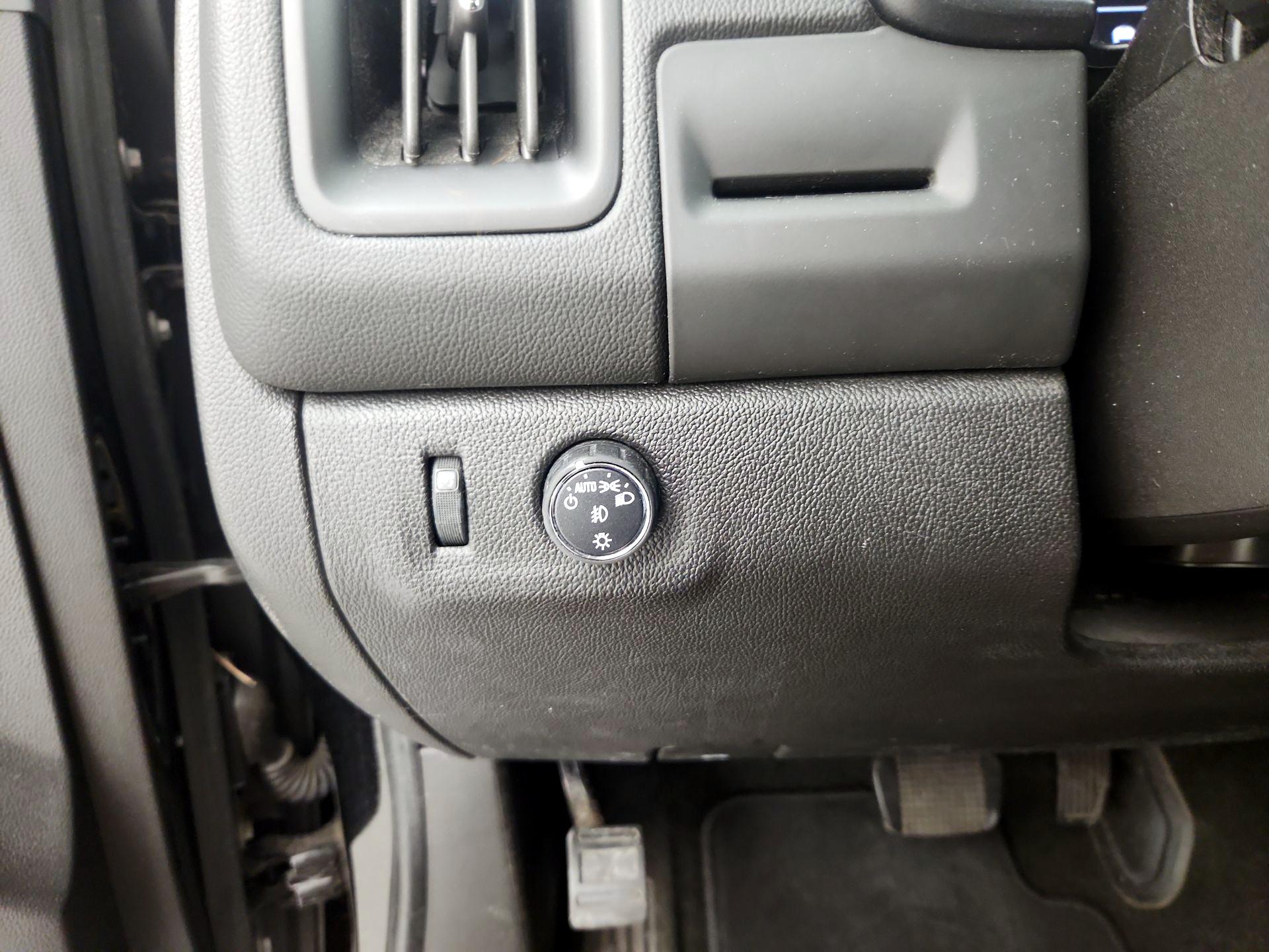 Thumbnail: 2015 Chevrolet Colorado - 13