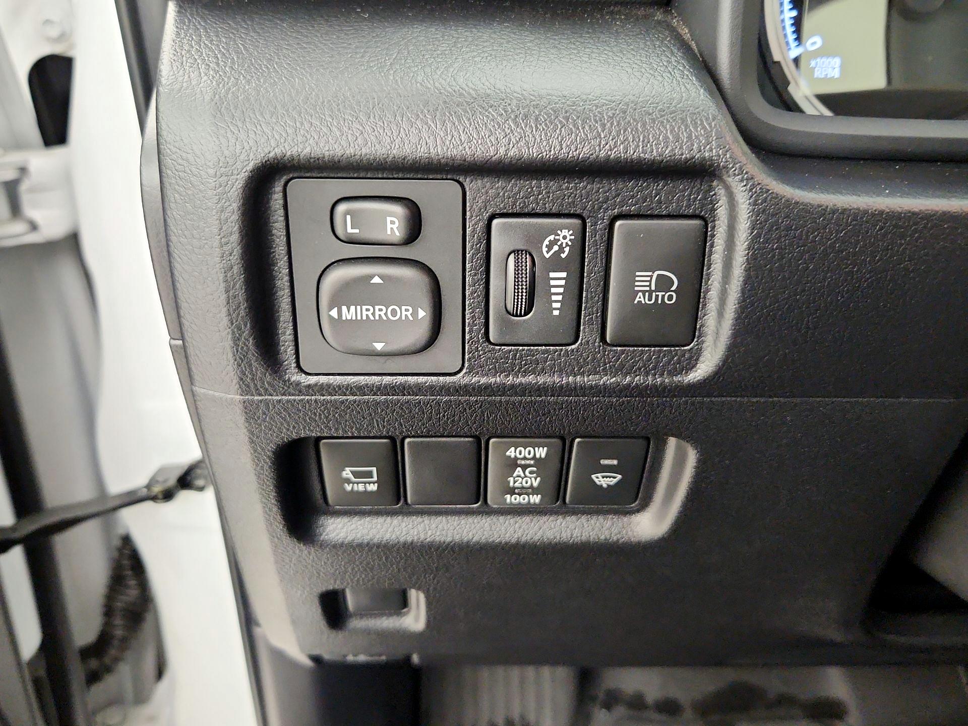 Thumbnail: 2024 Toyota 4Runner - 13