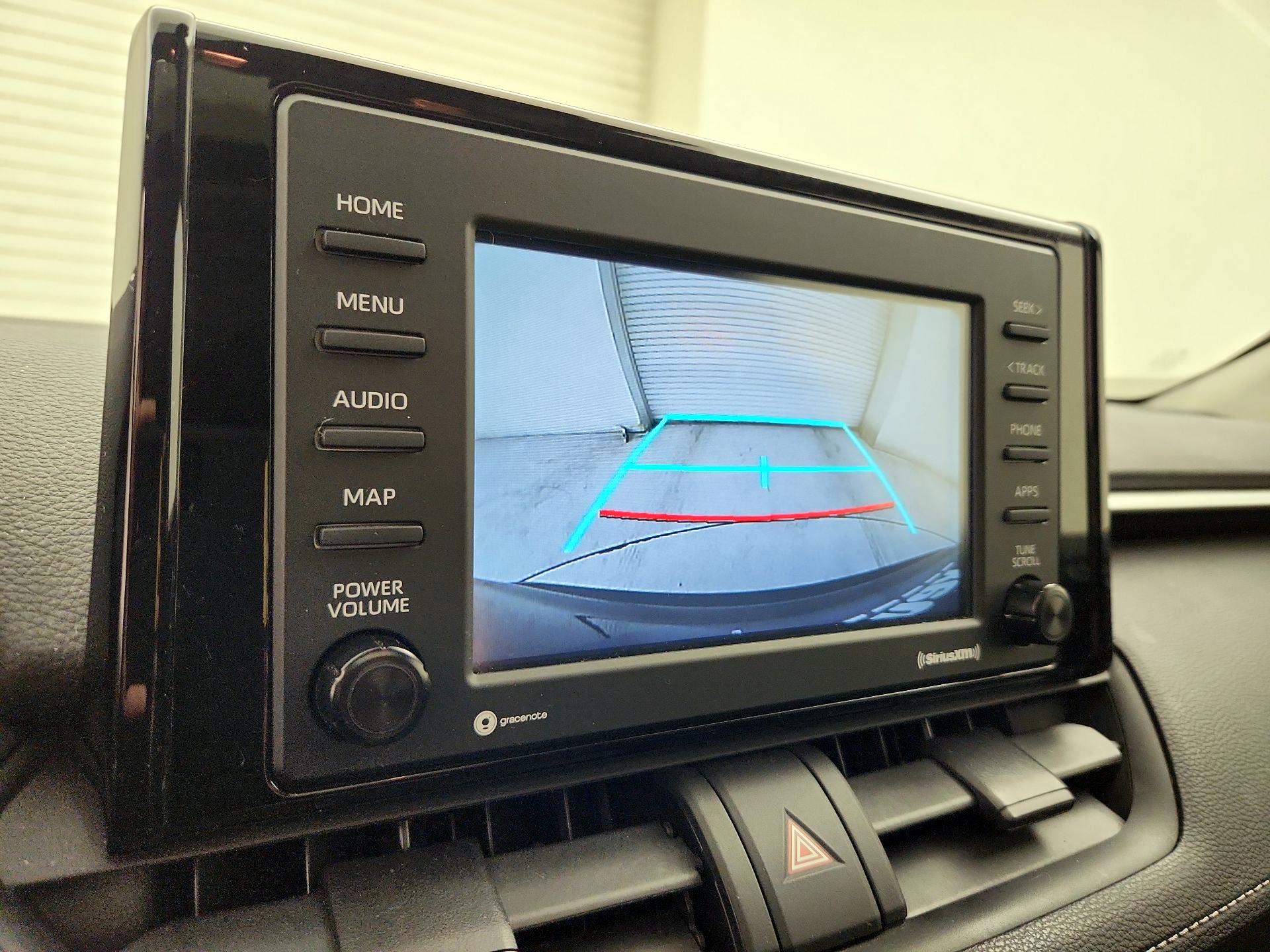 Thumbnail: 2021 Toyota RAV4 - 14