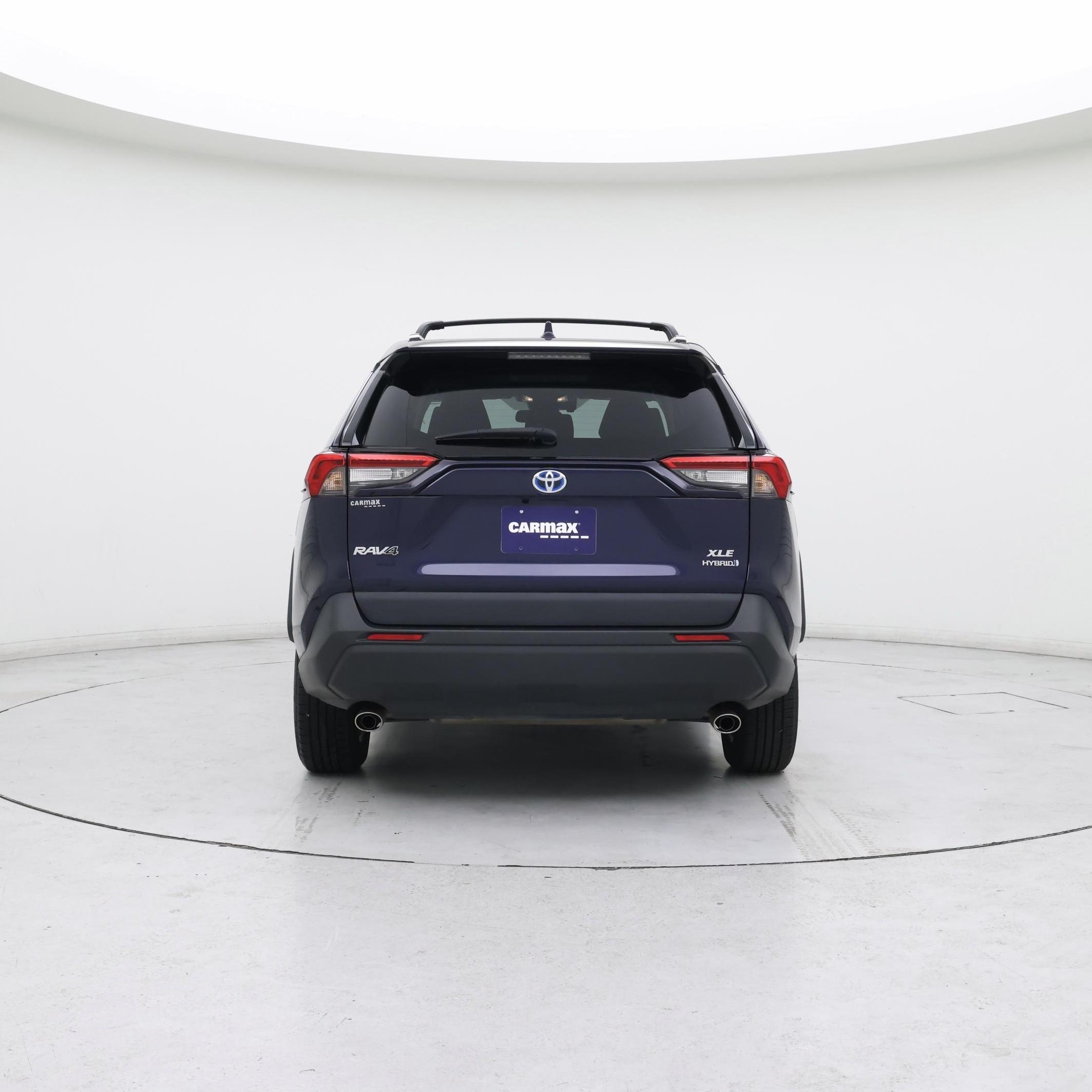 Thumbnail: 2021 Toyota RAV4 - 6