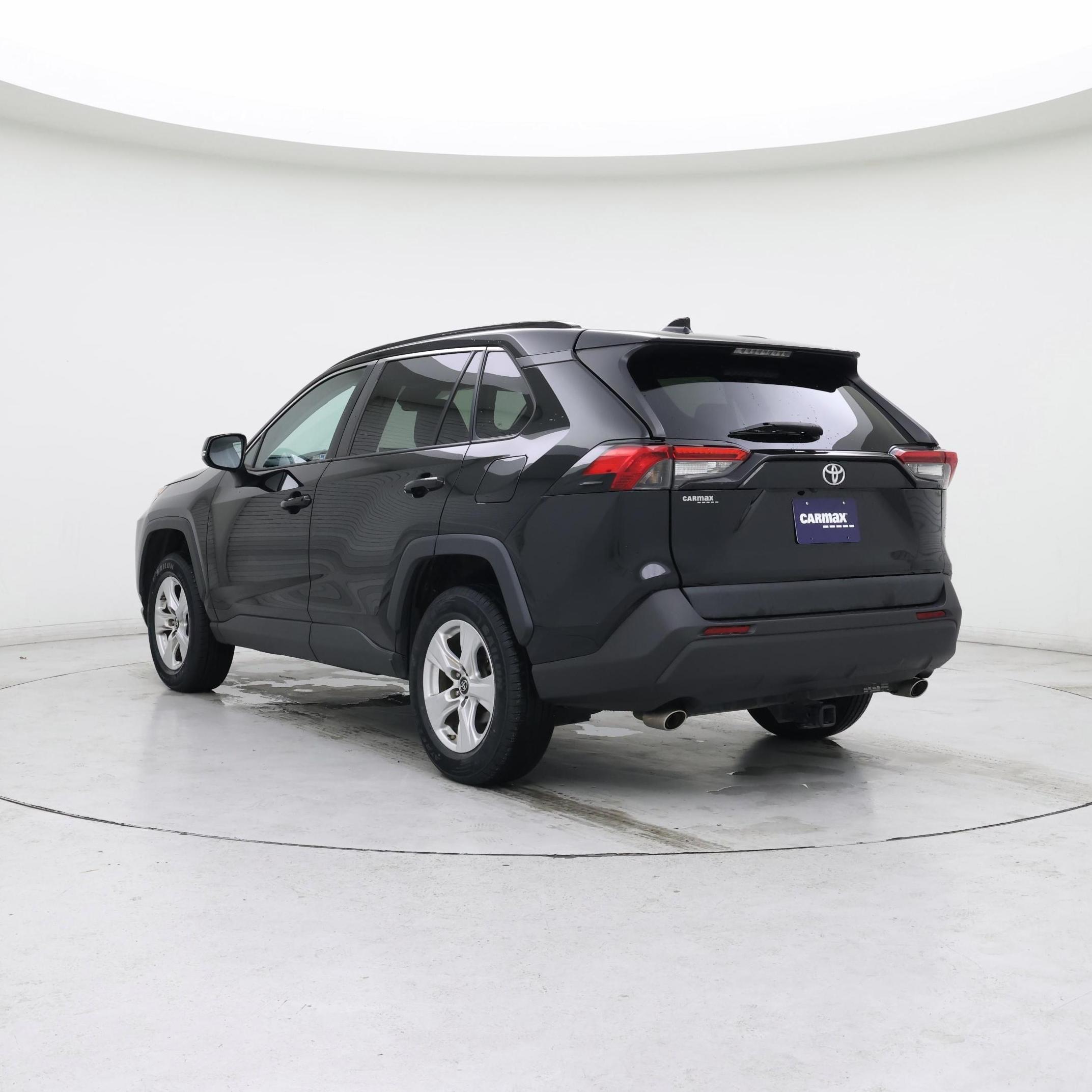 Thumbnail: 2019 Toyota RAV4 - 2