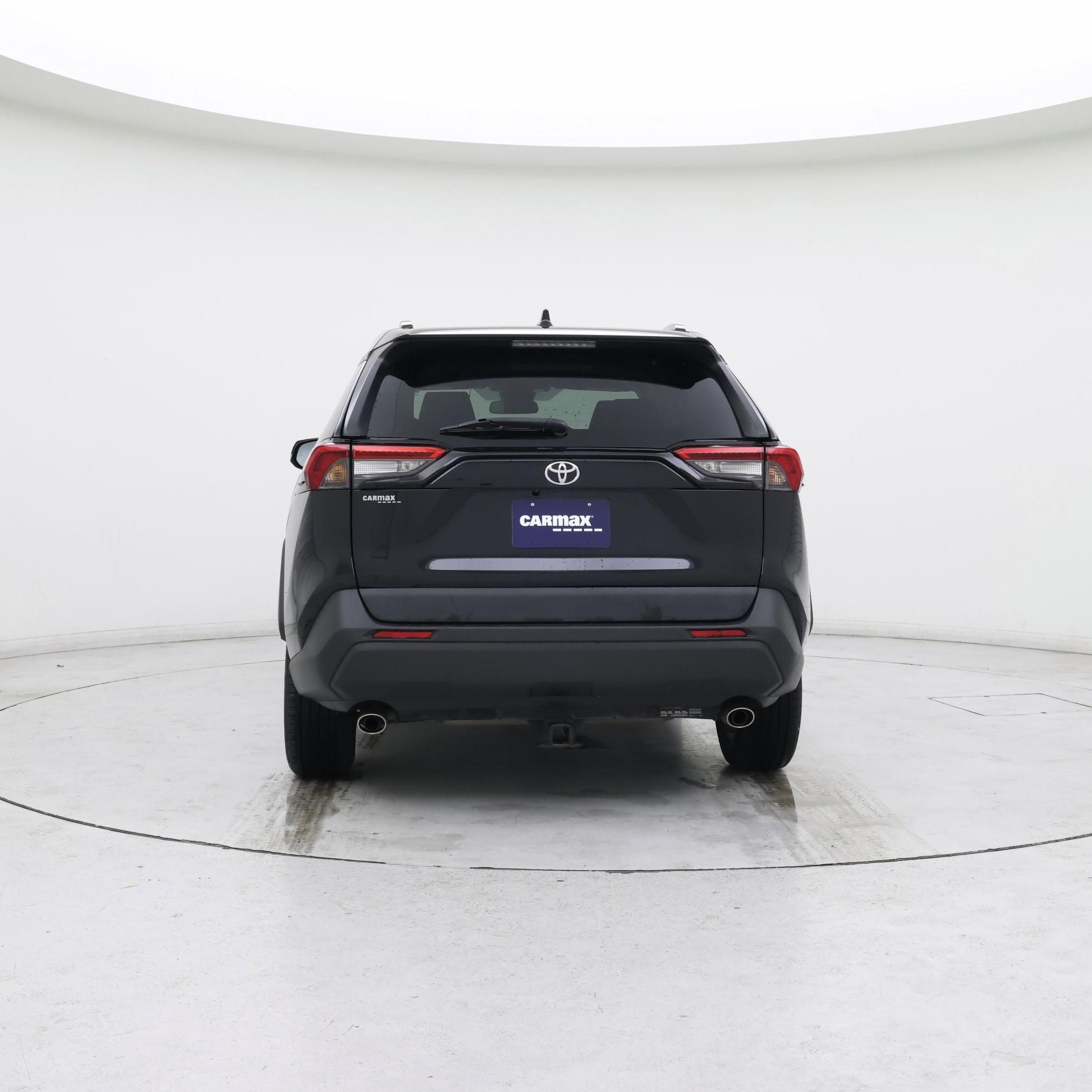 Thumbnail: 2019 Toyota RAV4 - 6