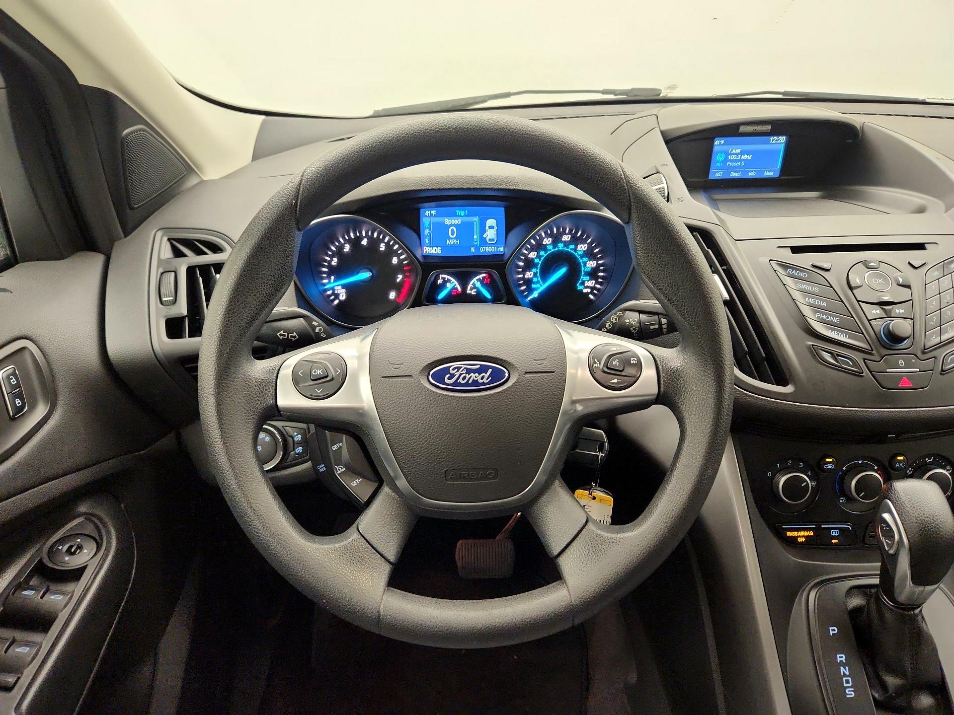 Thumbnail: 2015 Ford Escape - 10