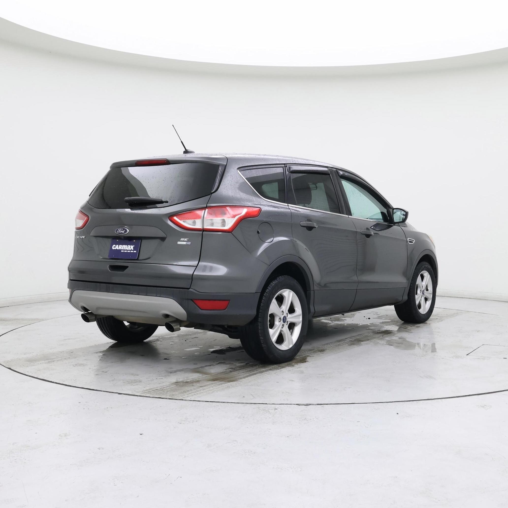 Thumbnail: 2015 Ford Escape - 8