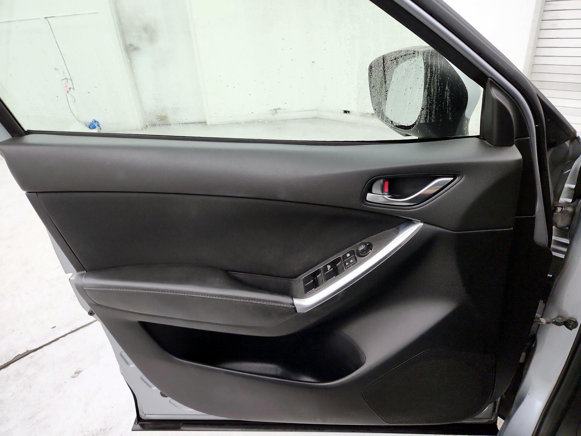 Thumbnail: 2016 Mazda CX-5 - 12