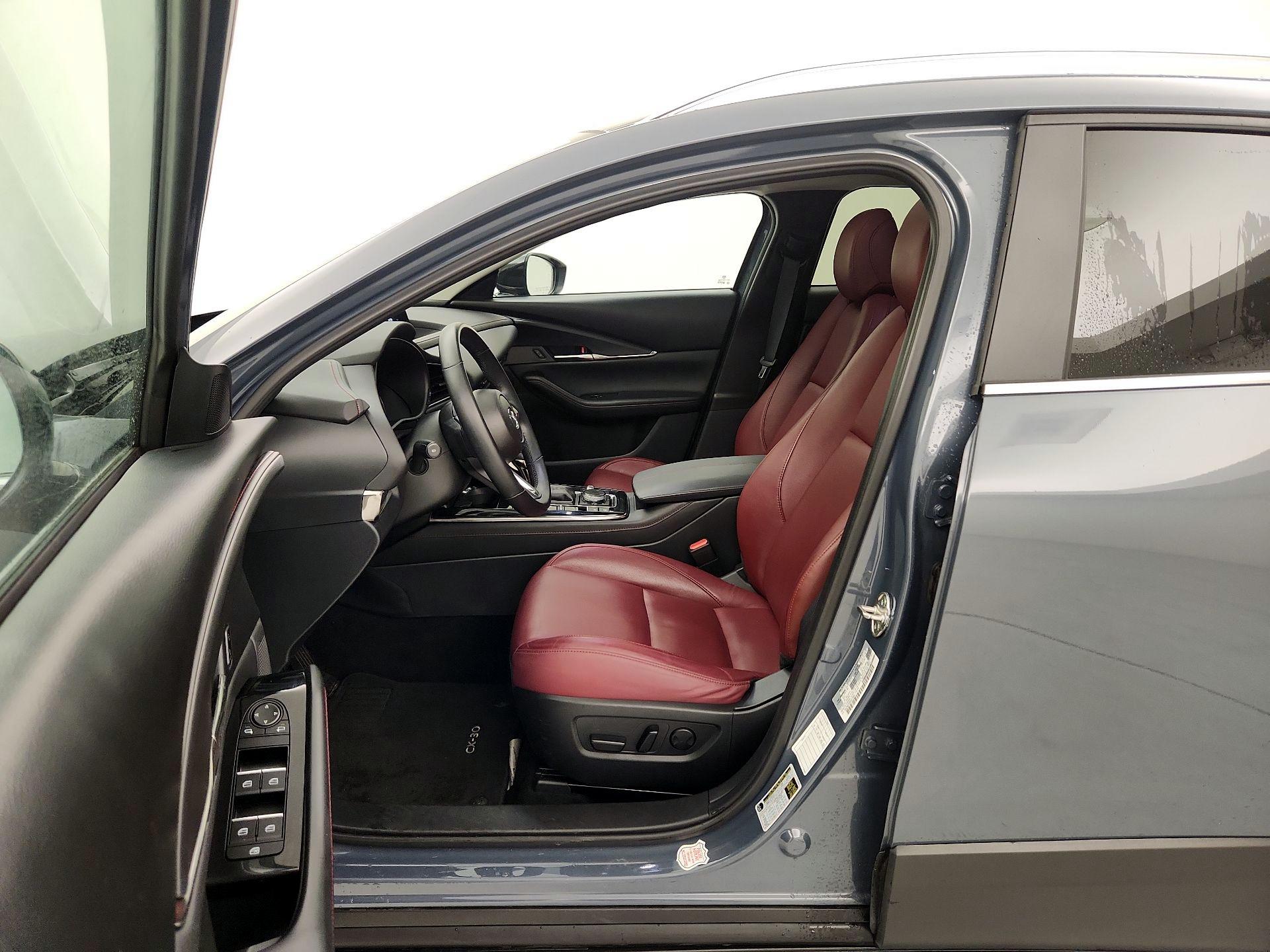 Thumbnail: 2025 Mazda CX-30 - 11