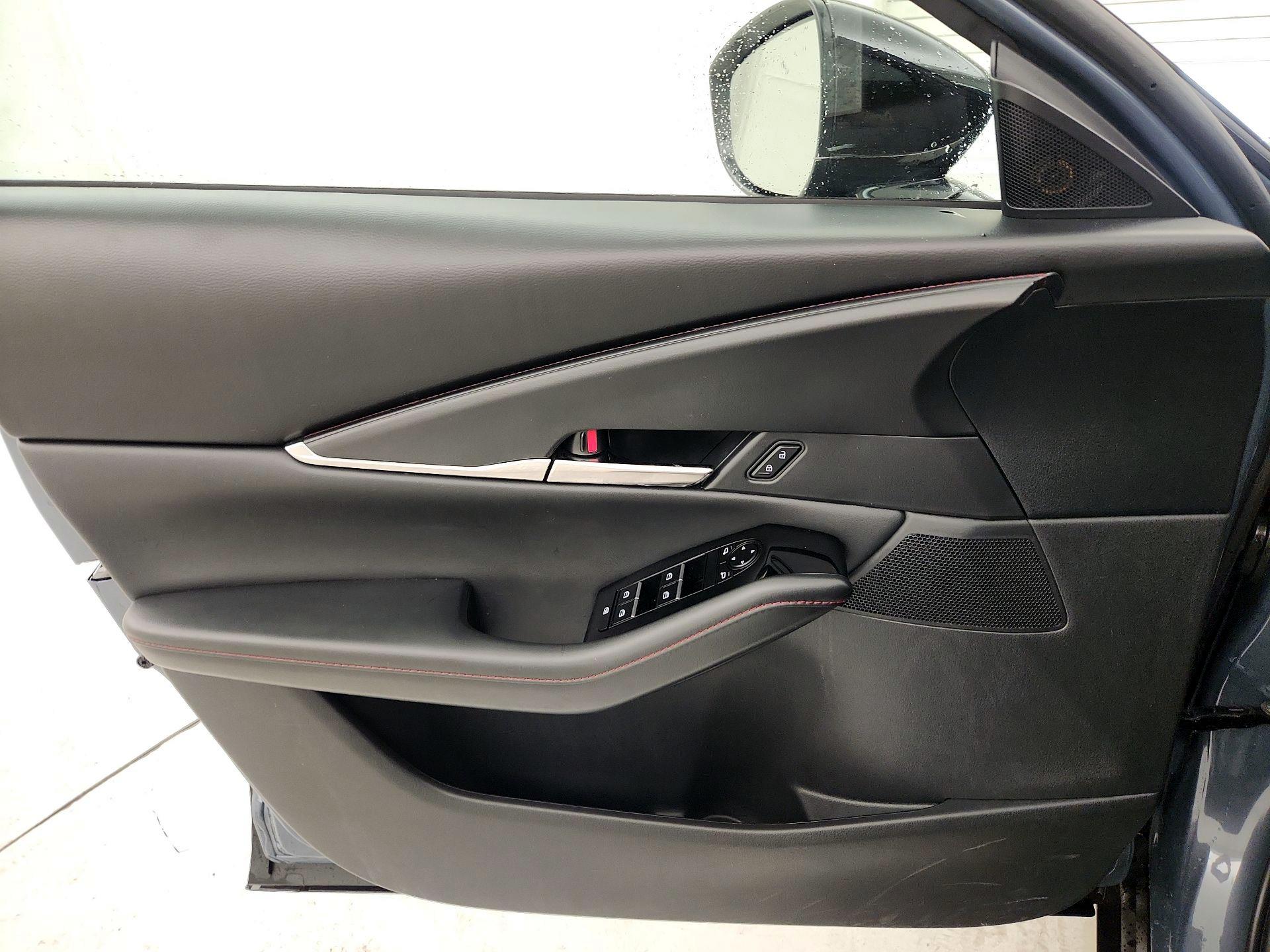 Thumbnail: 2025 Mazda CX-30 - 12