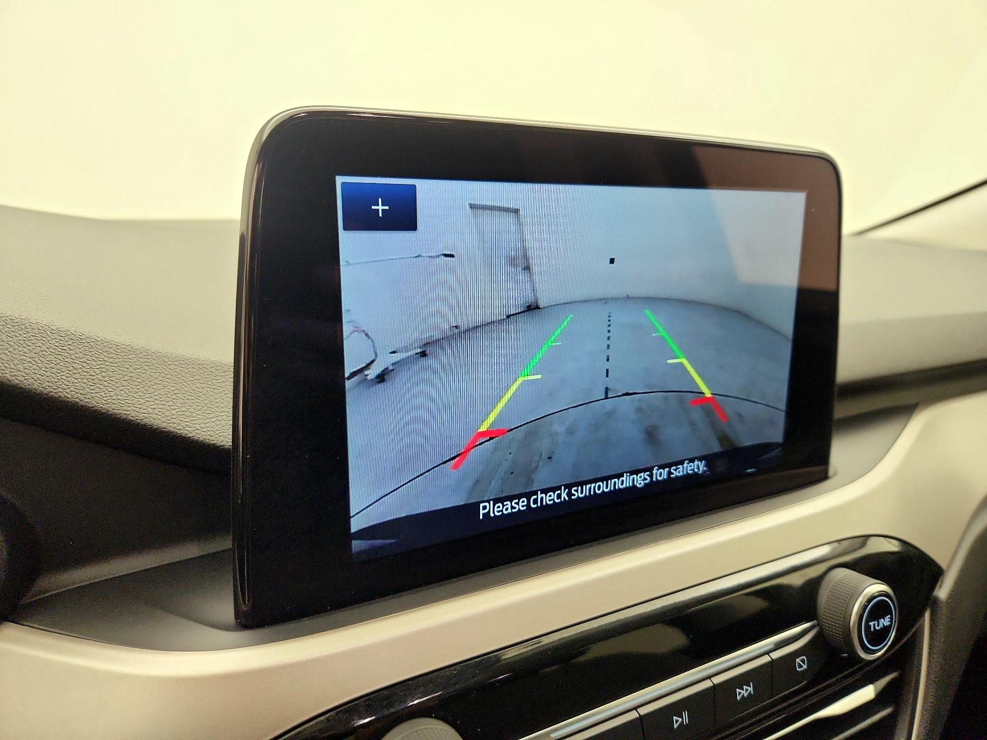 Thumbnail: 2022 Ford Escape - 14