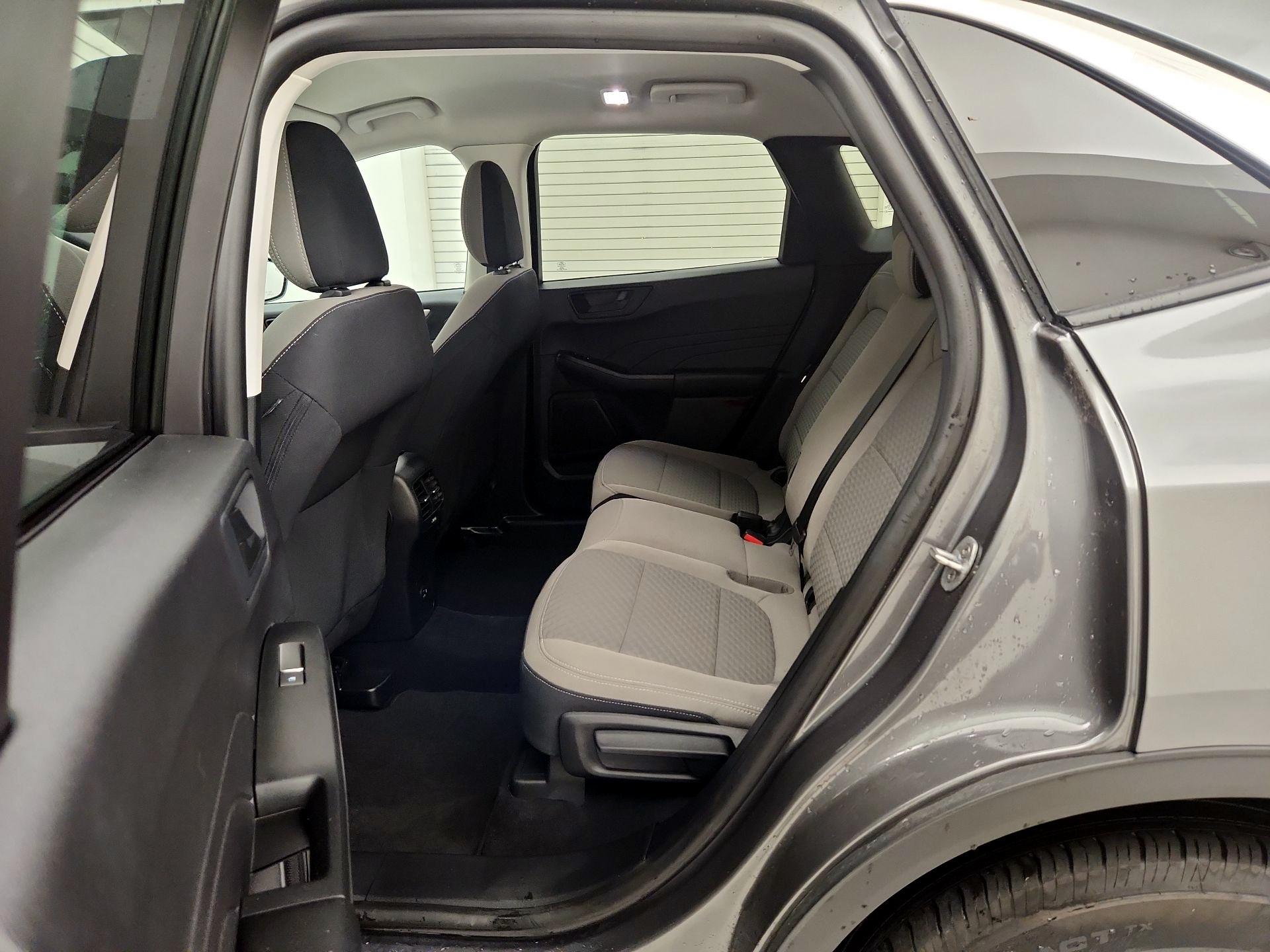 Thumbnail: 2022 Ford Escape - 19