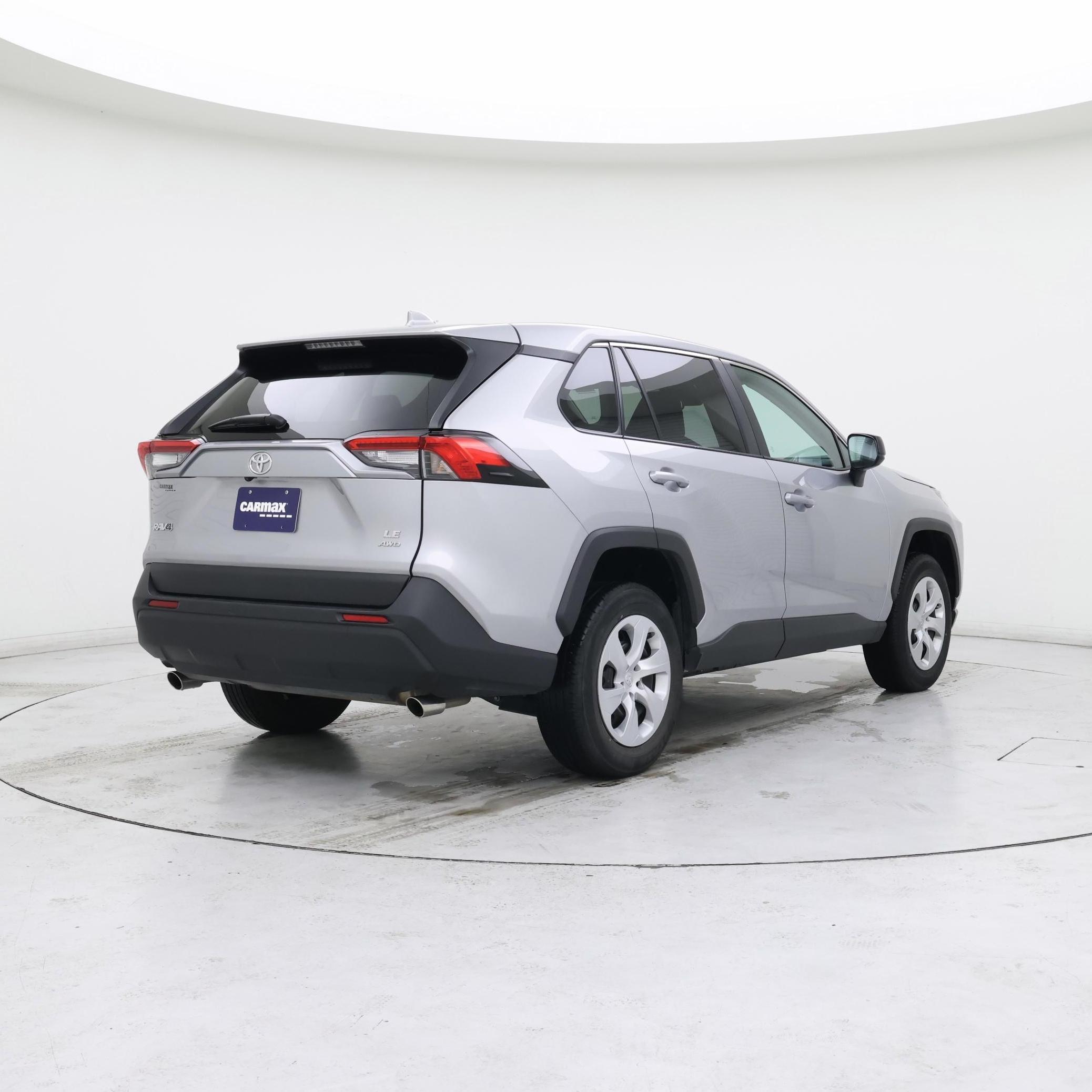 Thumbnail: 2025 Toyota RAV4 - 8