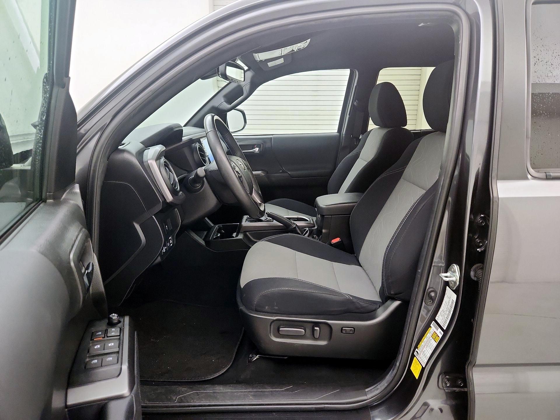 Thumbnail: 2023 Toyota Tacoma - 11