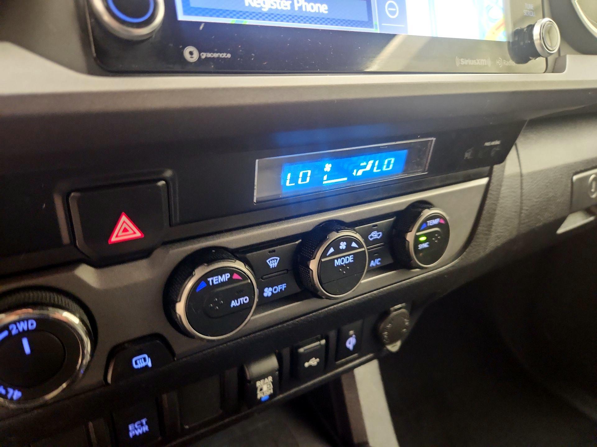 Thumbnail: 2023 Toyota Tacoma - 17