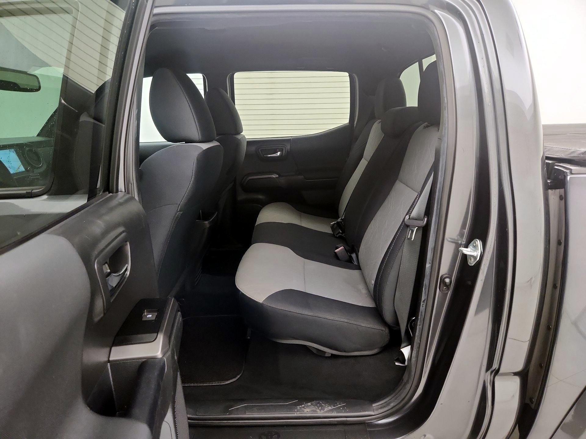 Thumbnail: 2023 Toyota Tacoma - 20