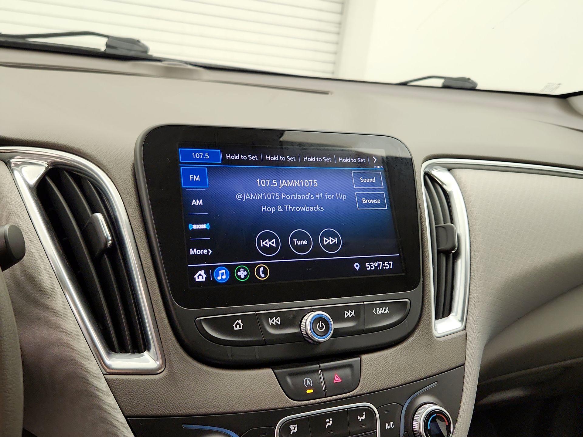 Thumbnail: 2020 Chevrolet Malibu - 15