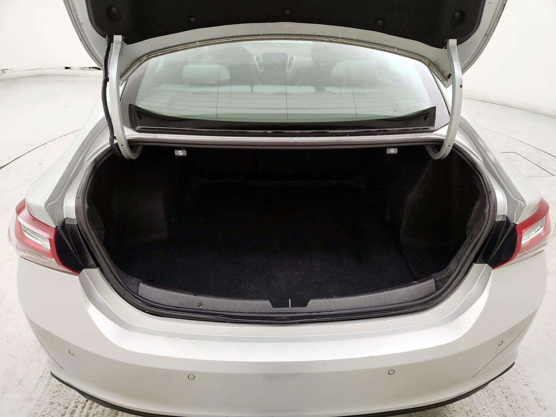 Thumbnail: 2020 Chevrolet Malibu - 20