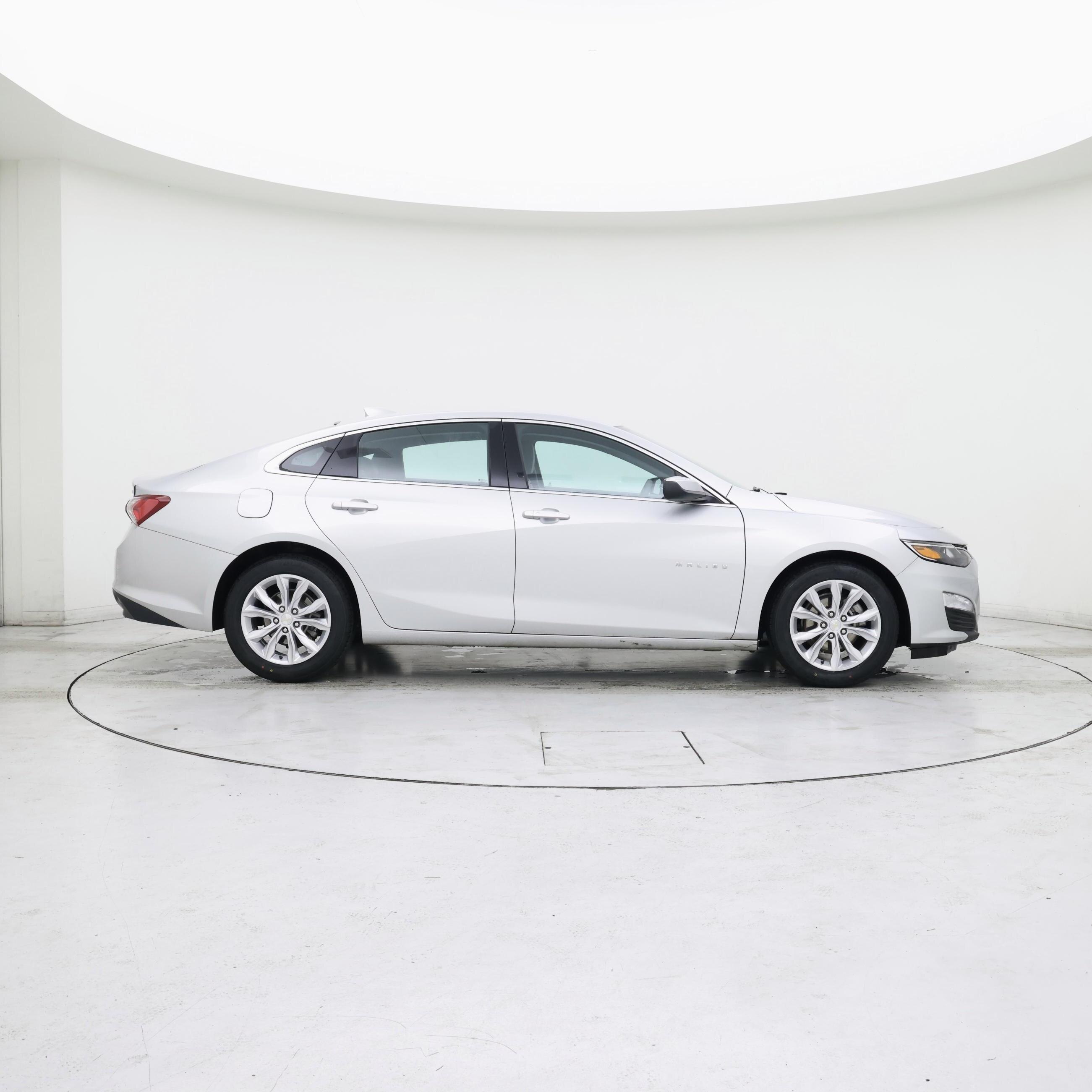 Thumbnail: 2020 Chevrolet Malibu - 7