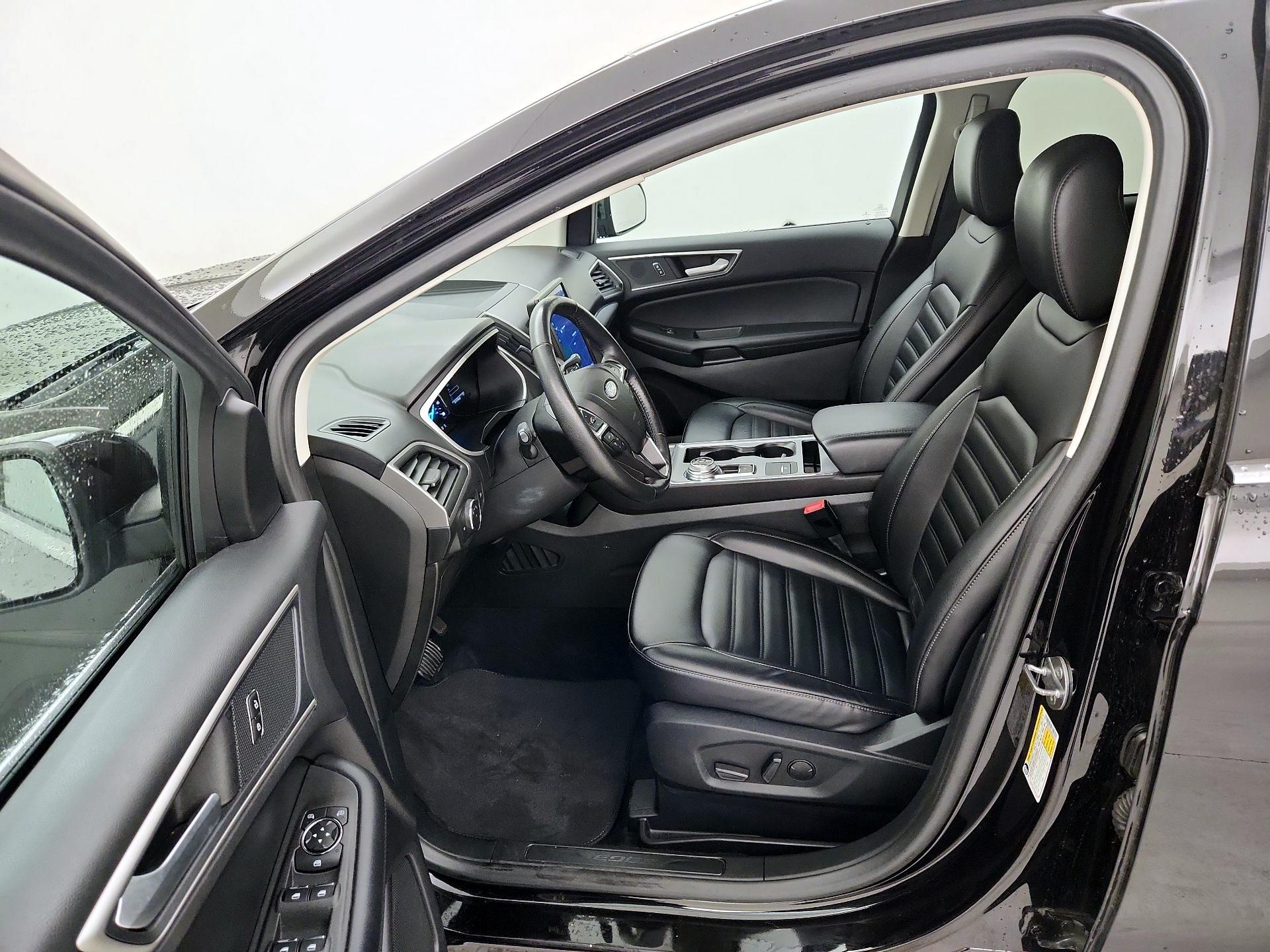 Thumbnail: 2021 Ford Edge - 11