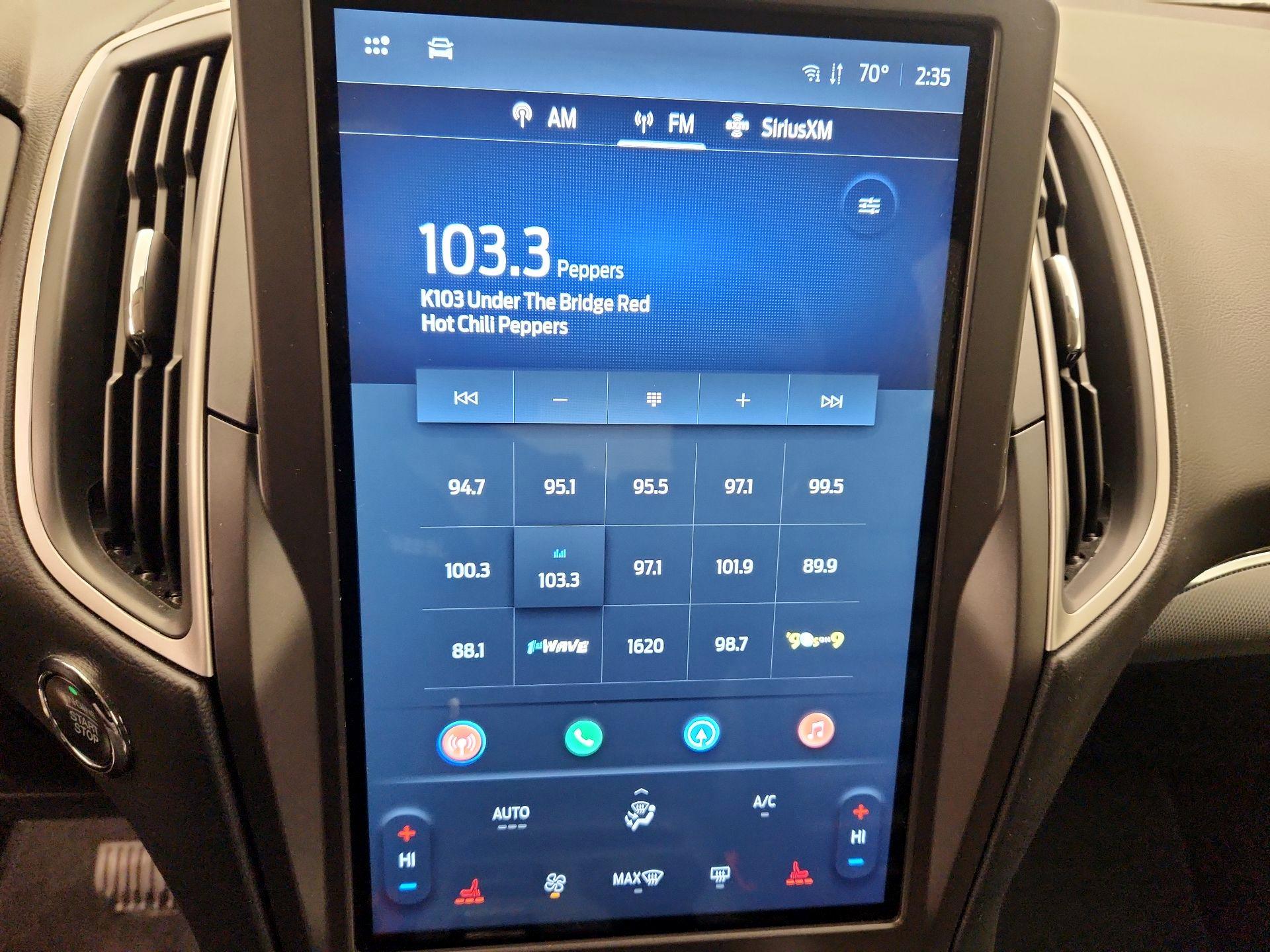 Thumbnail: 2021 Ford Edge - 16