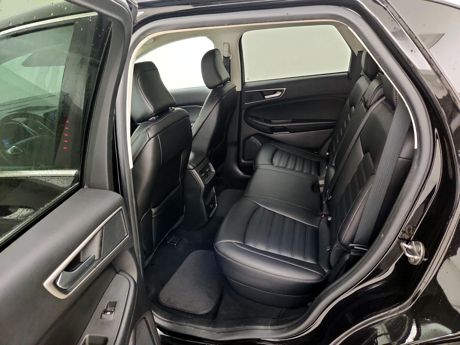 Thumbnail: 2021 Ford Edge - 20