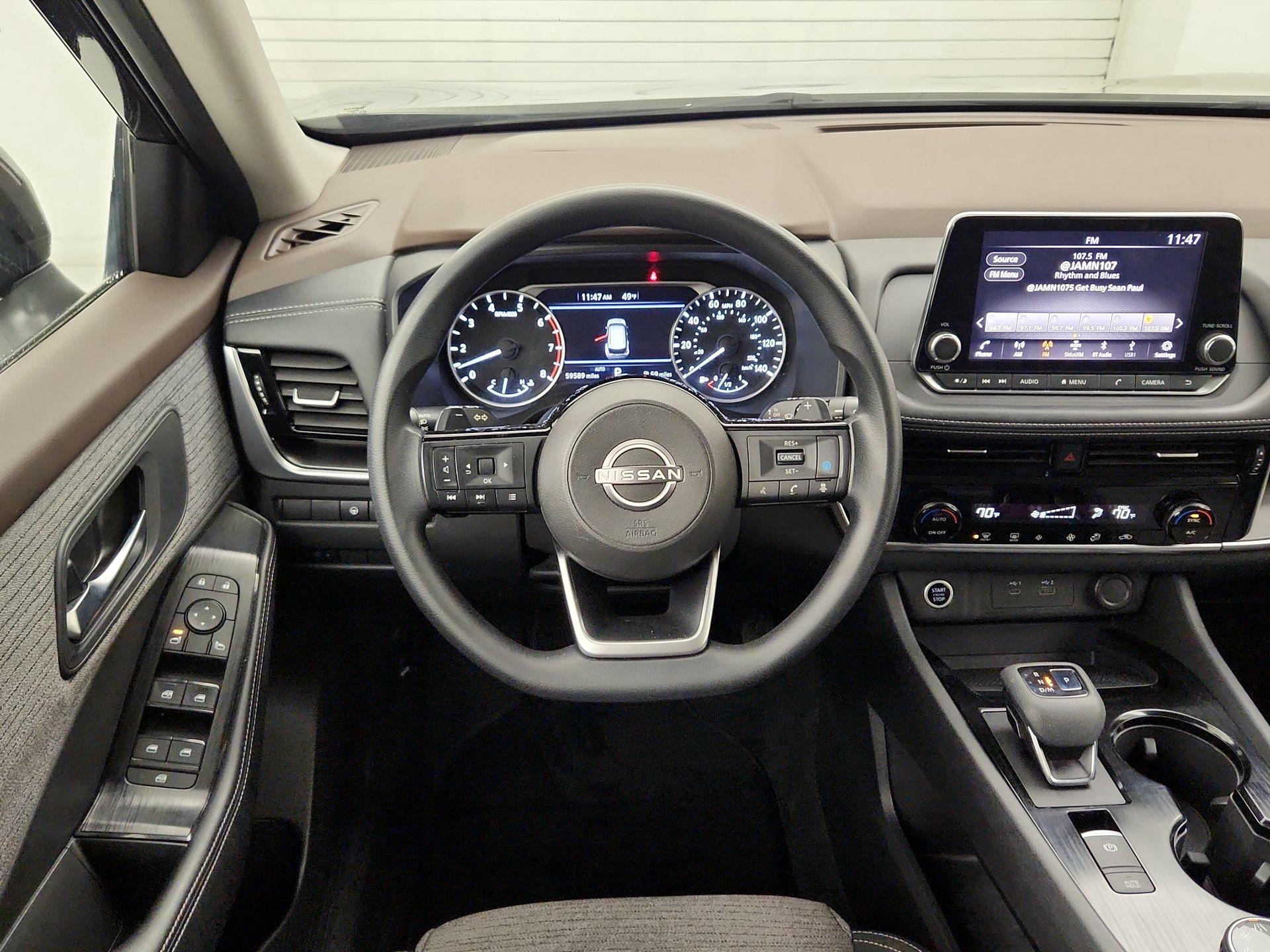 Thumbnail: 2022 Nissan Rogue - 10