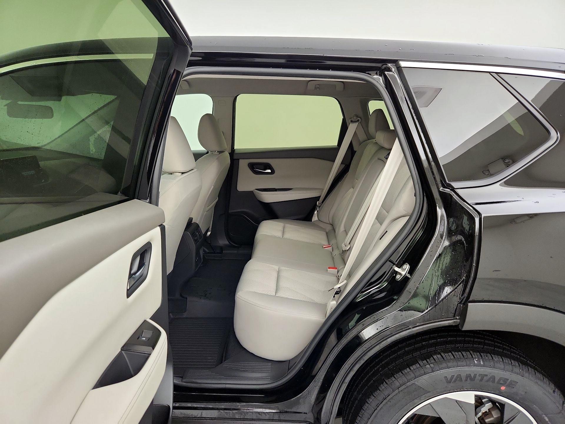 Thumbnail: 2024 Nissan Rogue - 19