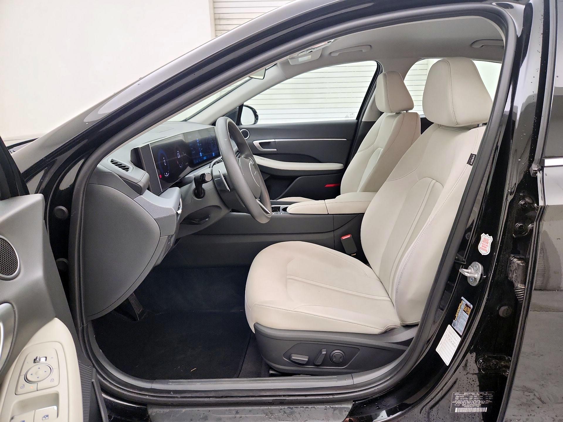 Thumbnail: 2025 Hyundai Sonata - 11