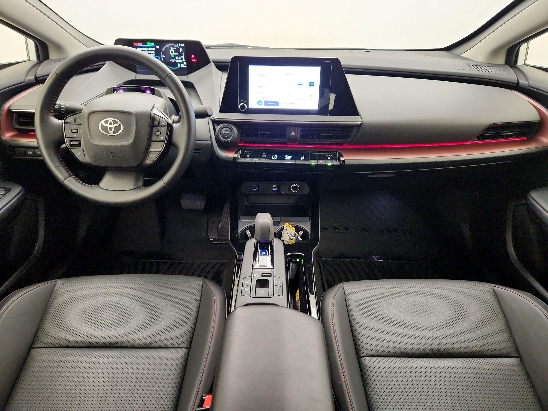 Thumbnail: 2024 Toyota Prius Prime - 9