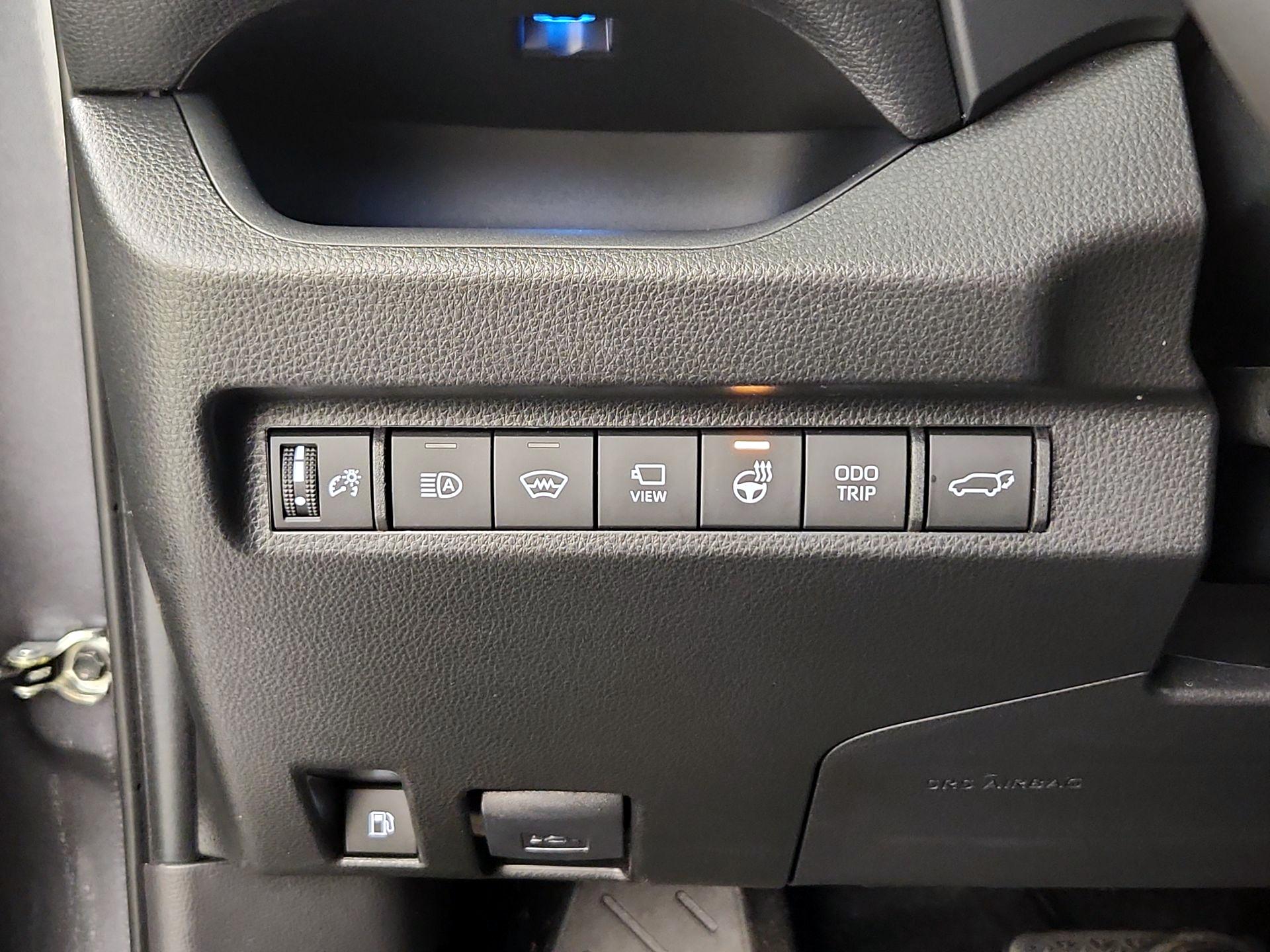 Thumbnail: 2024 Toyota RAV4 - 13