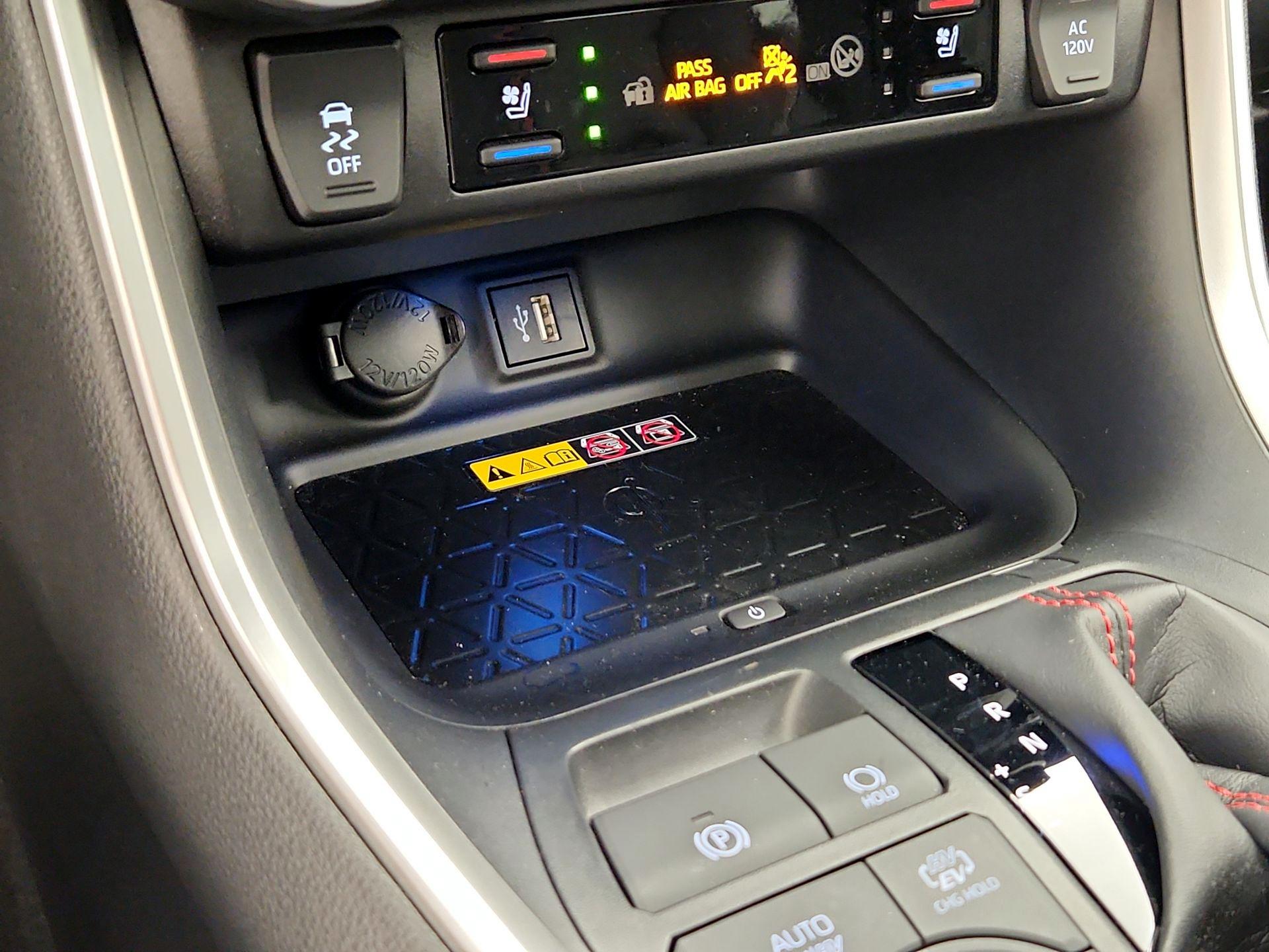 Thumbnail: 2024 Toyota RAV4 - 18