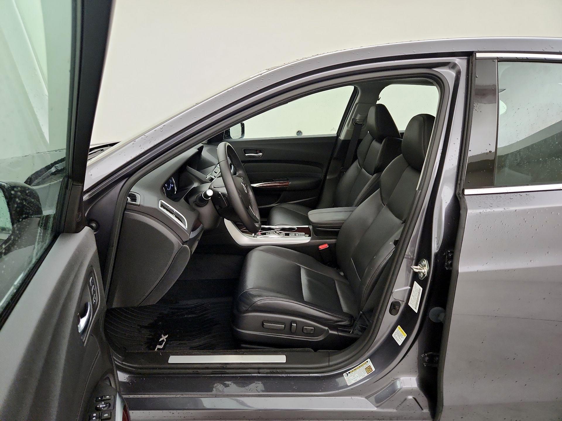 Thumbnail: 2017 Acura TLX - 11