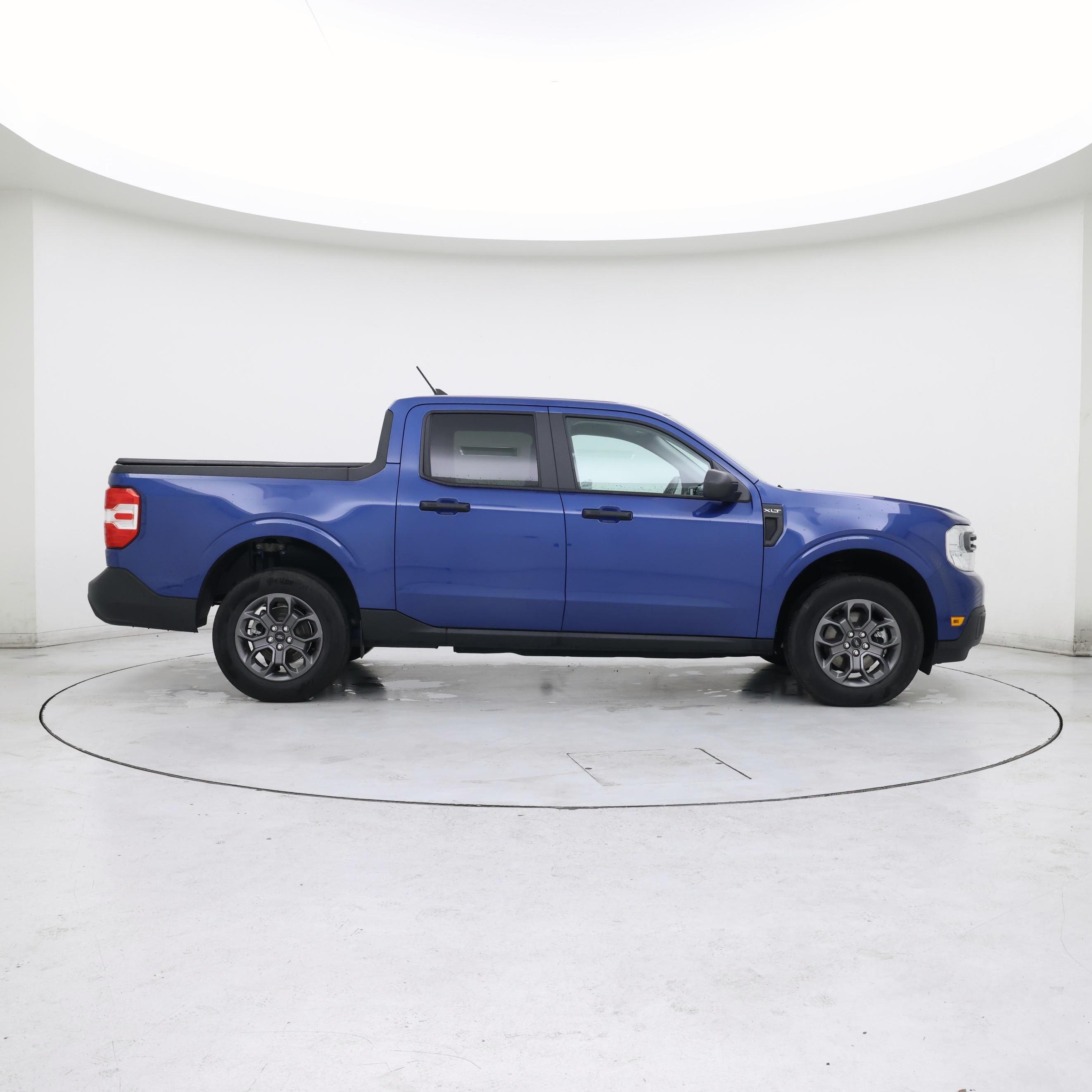 Thumbnail: 2023 Ford Maverick - 7