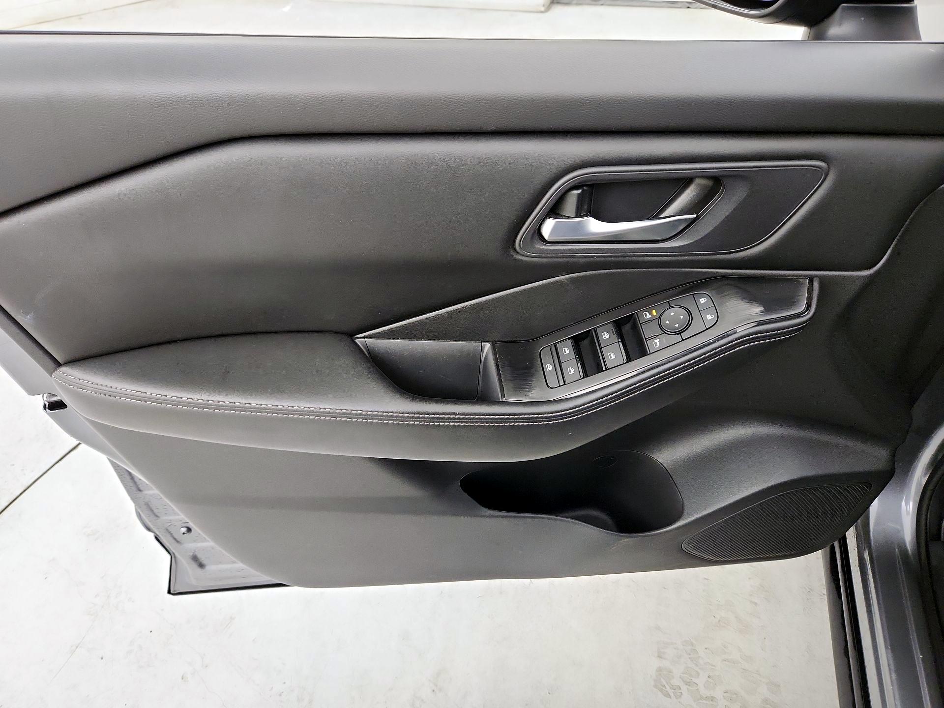 Thumbnail: 2024 Nissan Rogue - 12