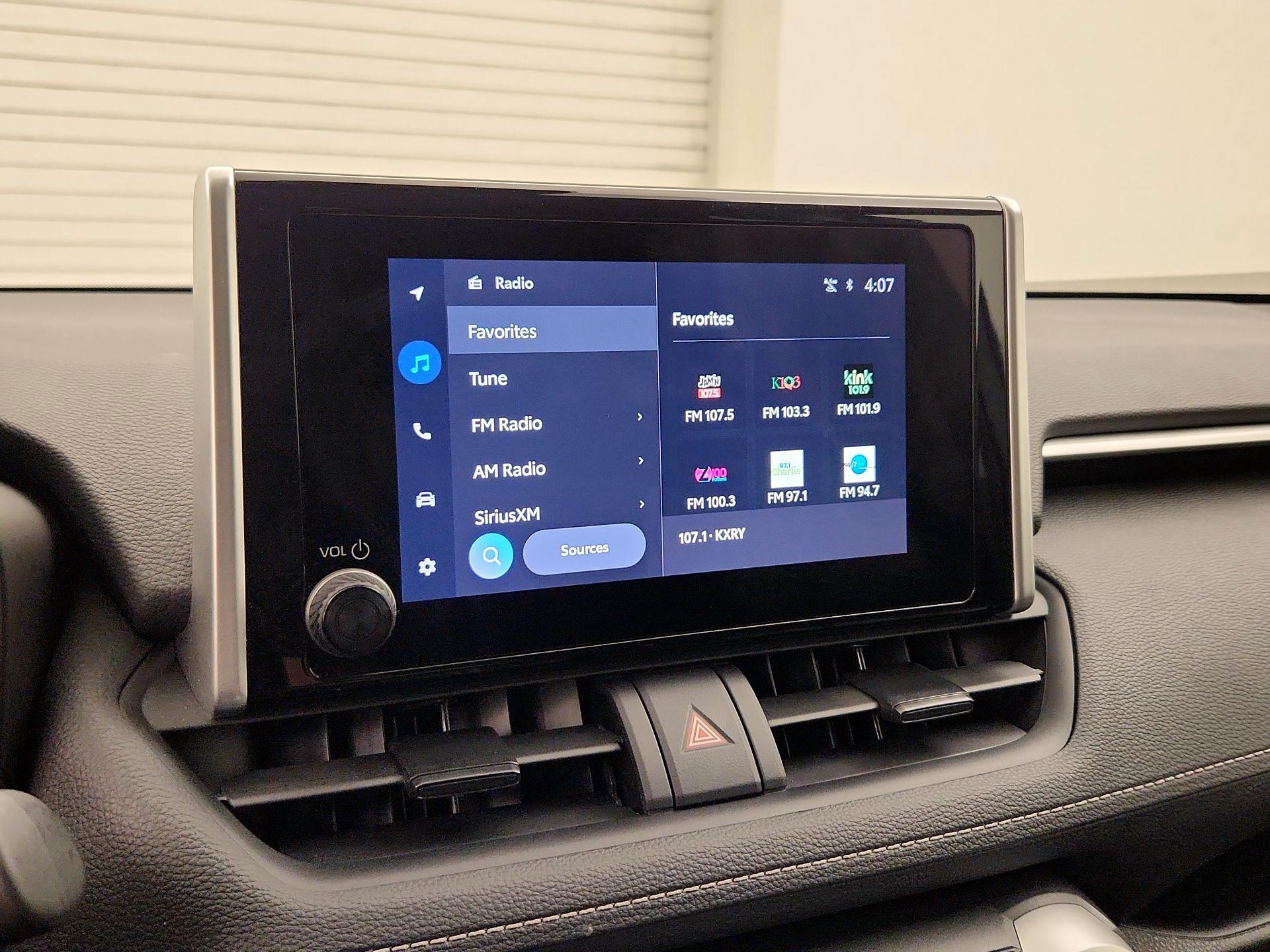 Thumbnail: 2025 Toyota RAV4 - 15