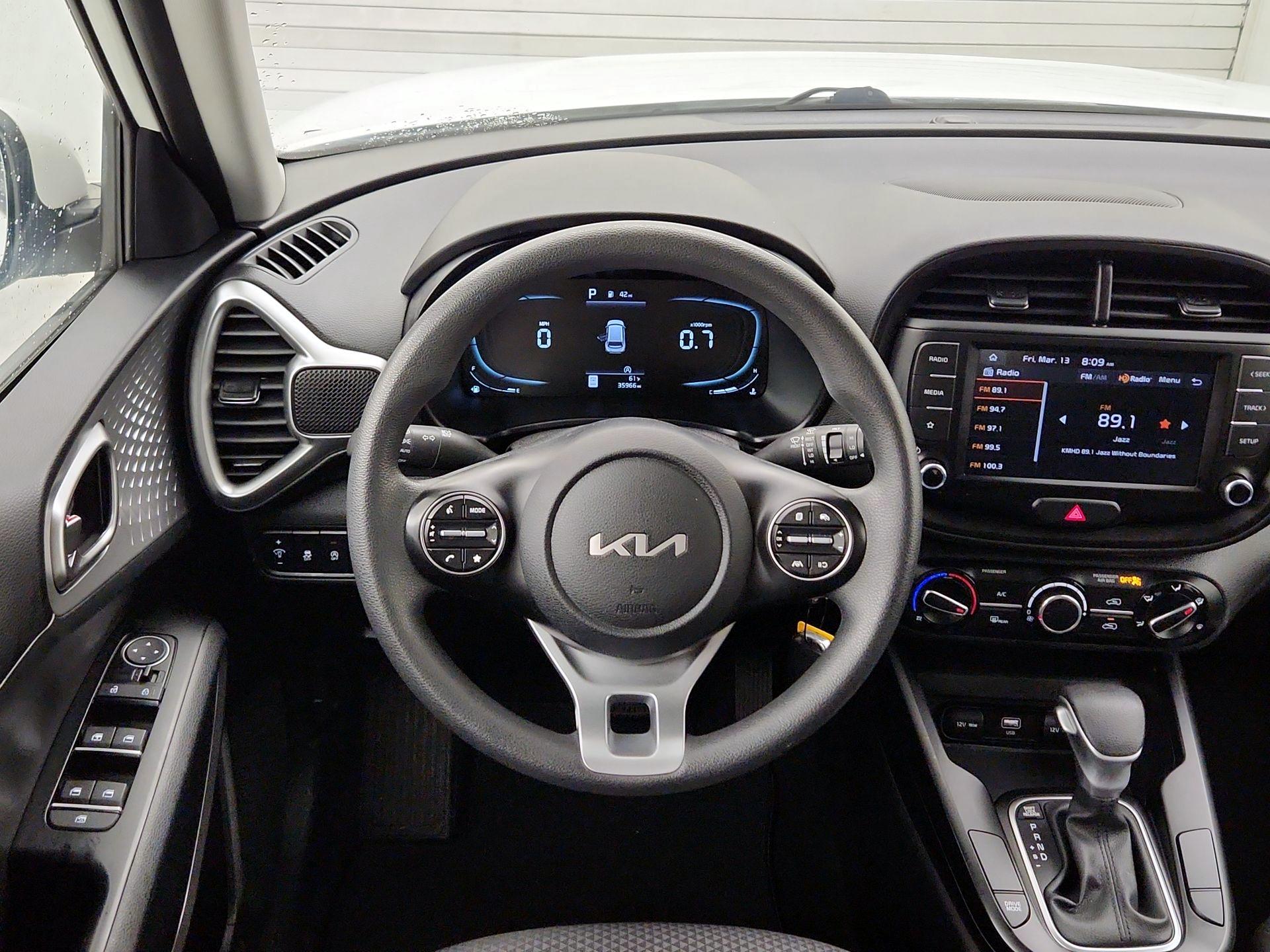 Thumbnail: 2023 Kia Soul - 10