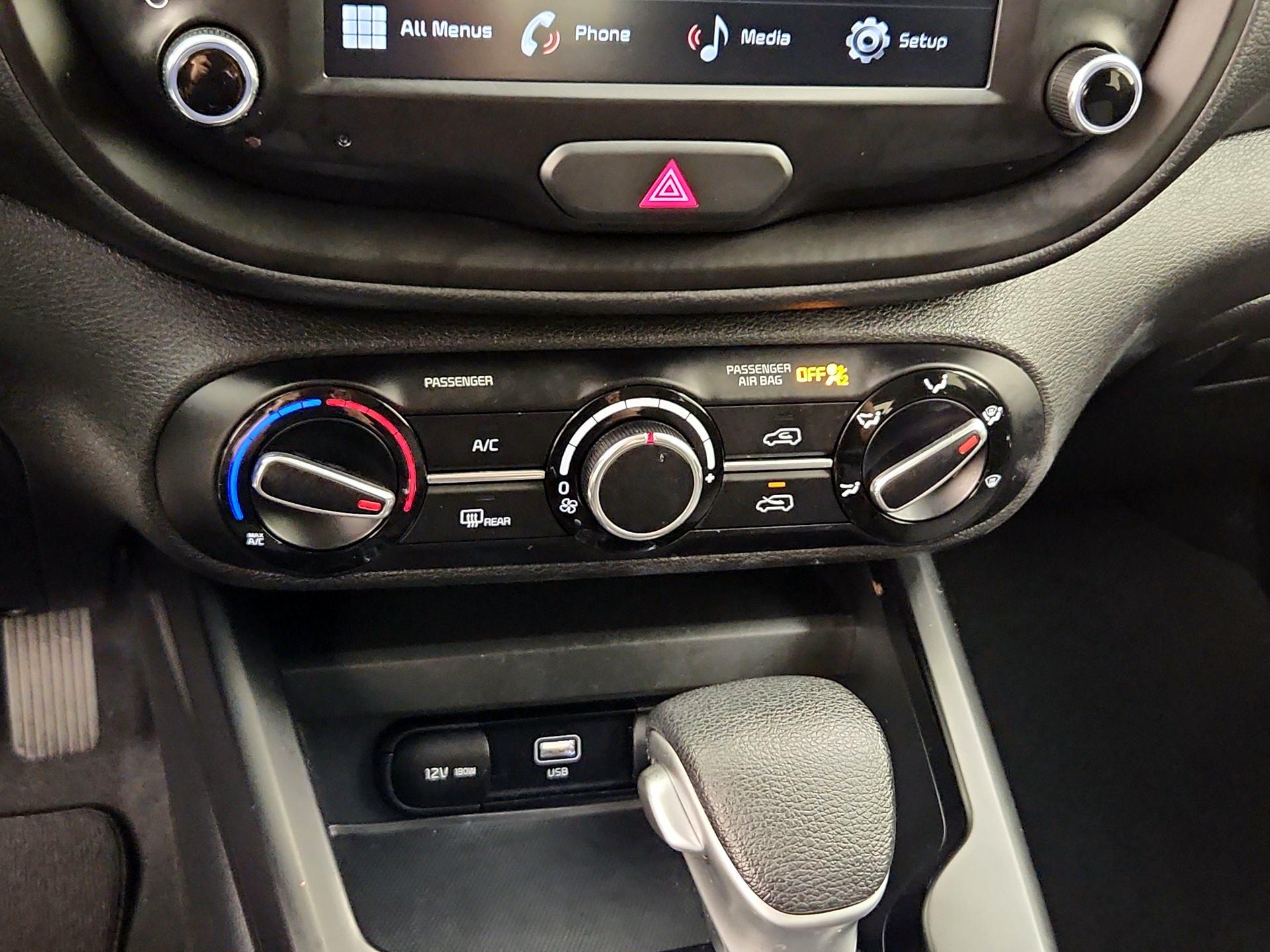 Thumbnail: 2023 Kia Soul - 16