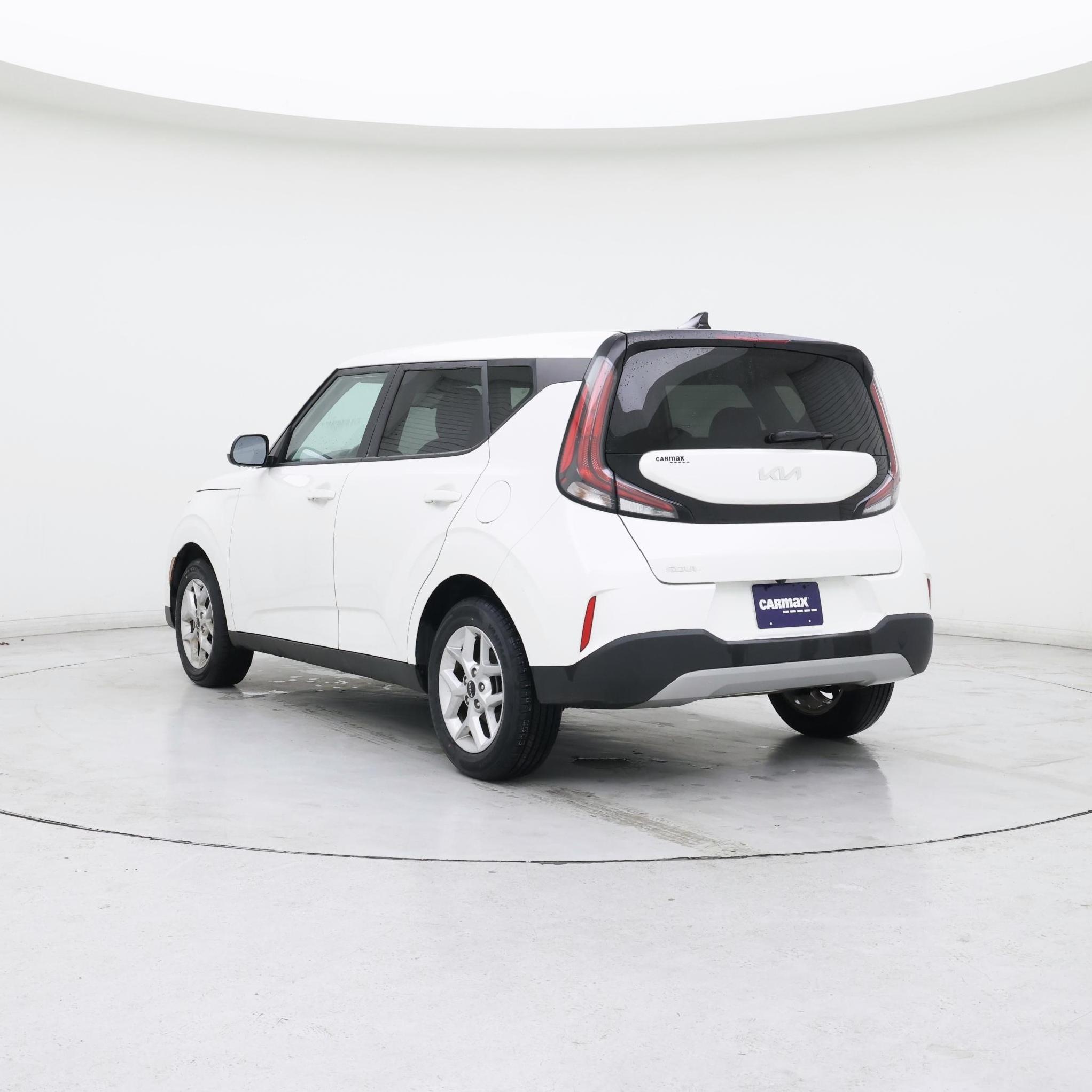 Thumbnail: 2023 Kia Soul - 2