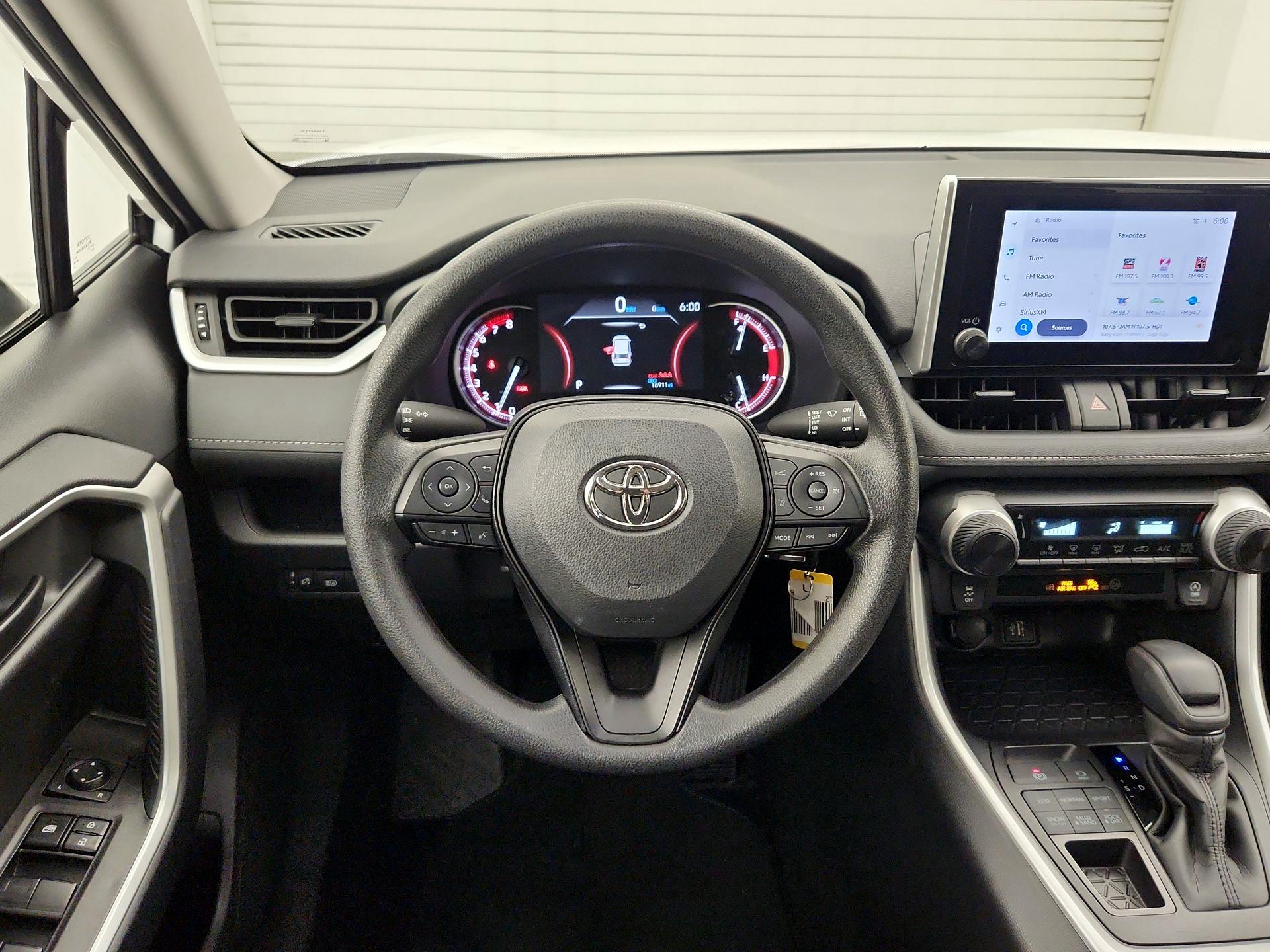 Thumbnail: 2025 Toyota RAV4 - 10