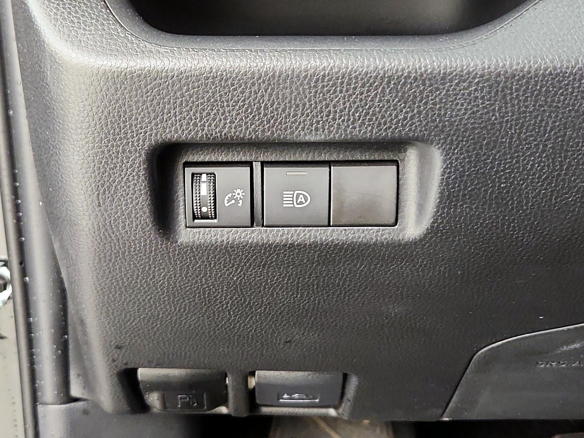 Thumbnail: 2025 Toyota RAV4 - 13