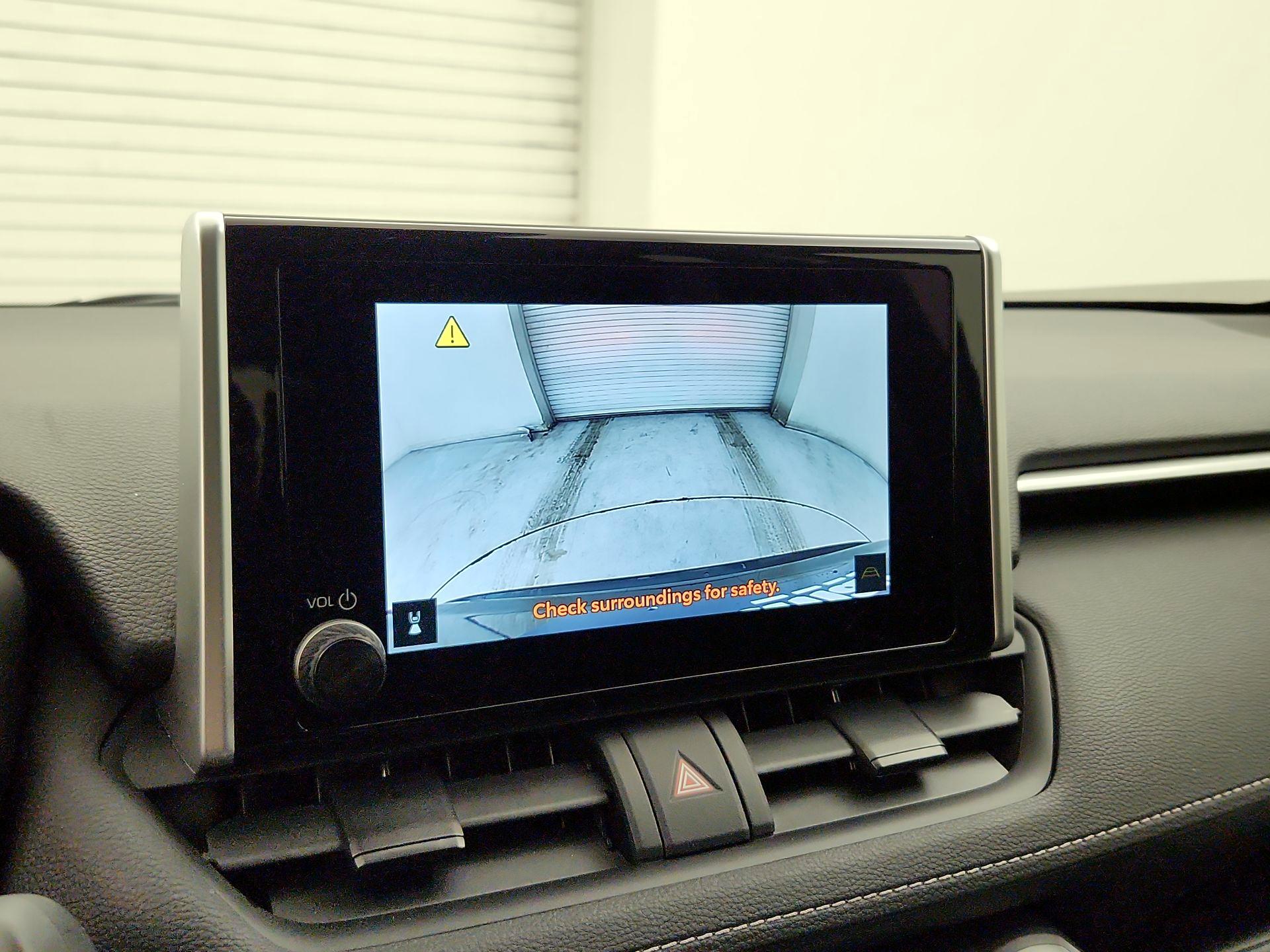 Thumbnail: 2025 Toyota RAV4 - 14