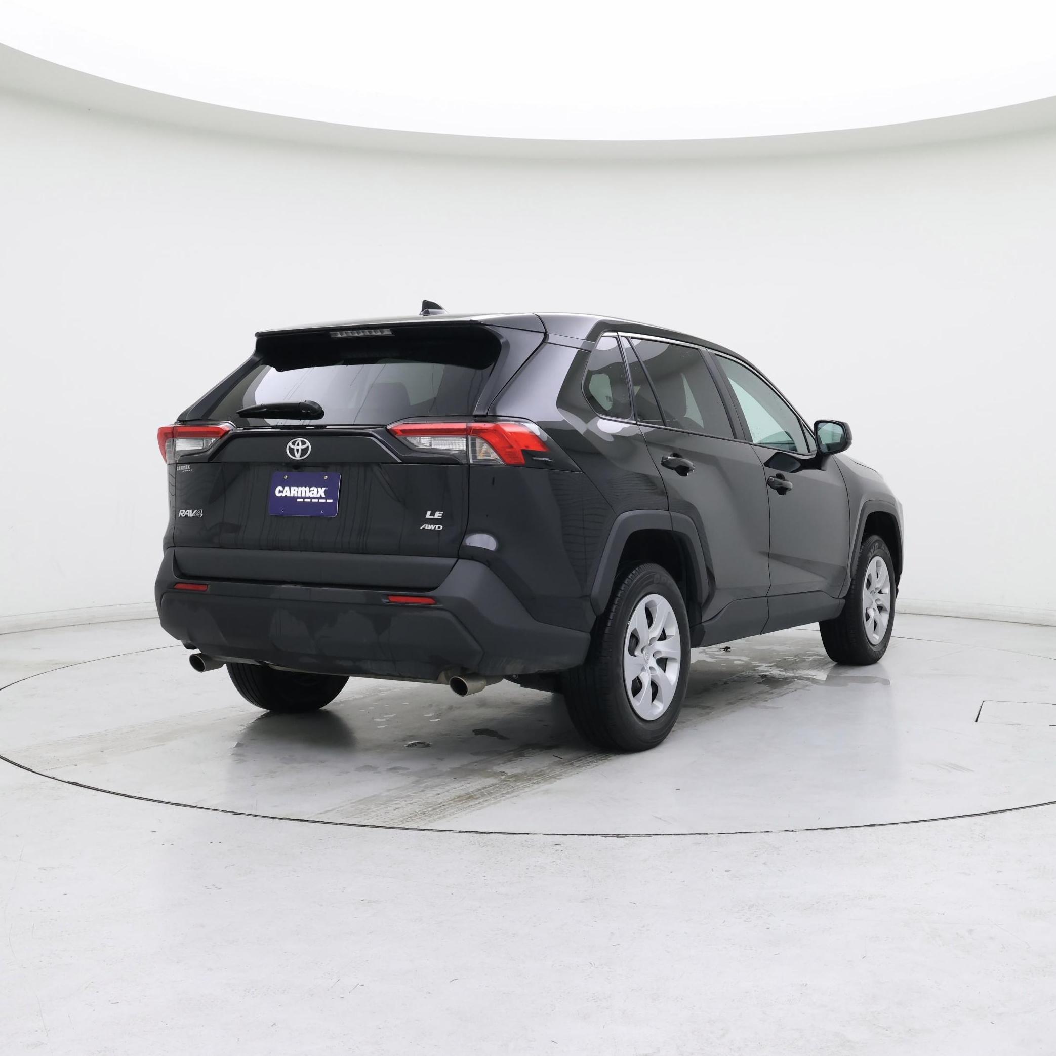 Thumbnail: 2025 Toyota RAV4 - 8