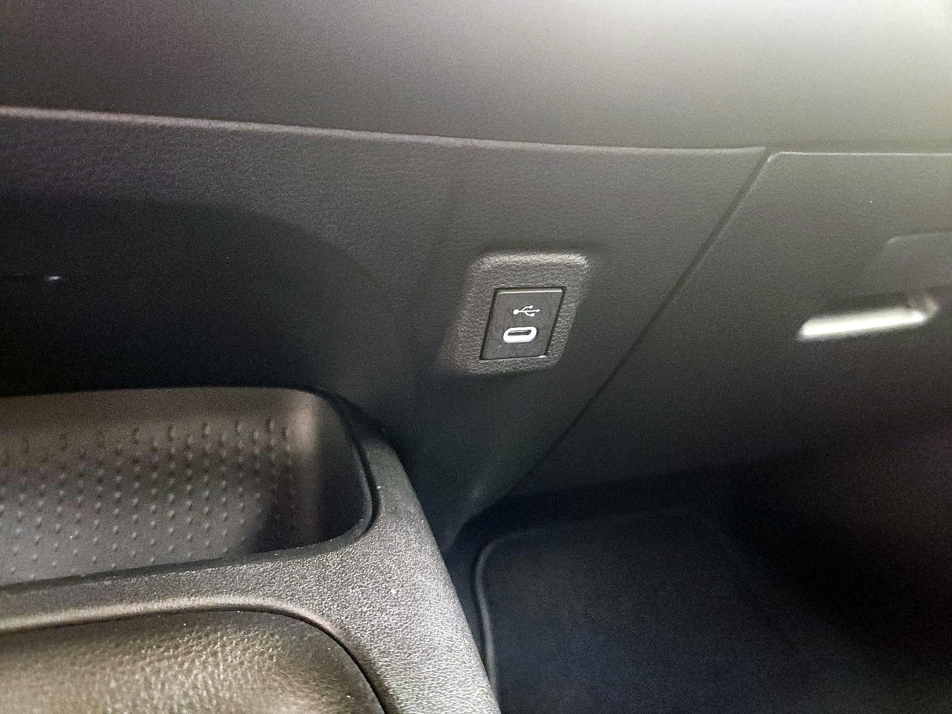 Thumbnail: 2025 Toyota Corolla - 18