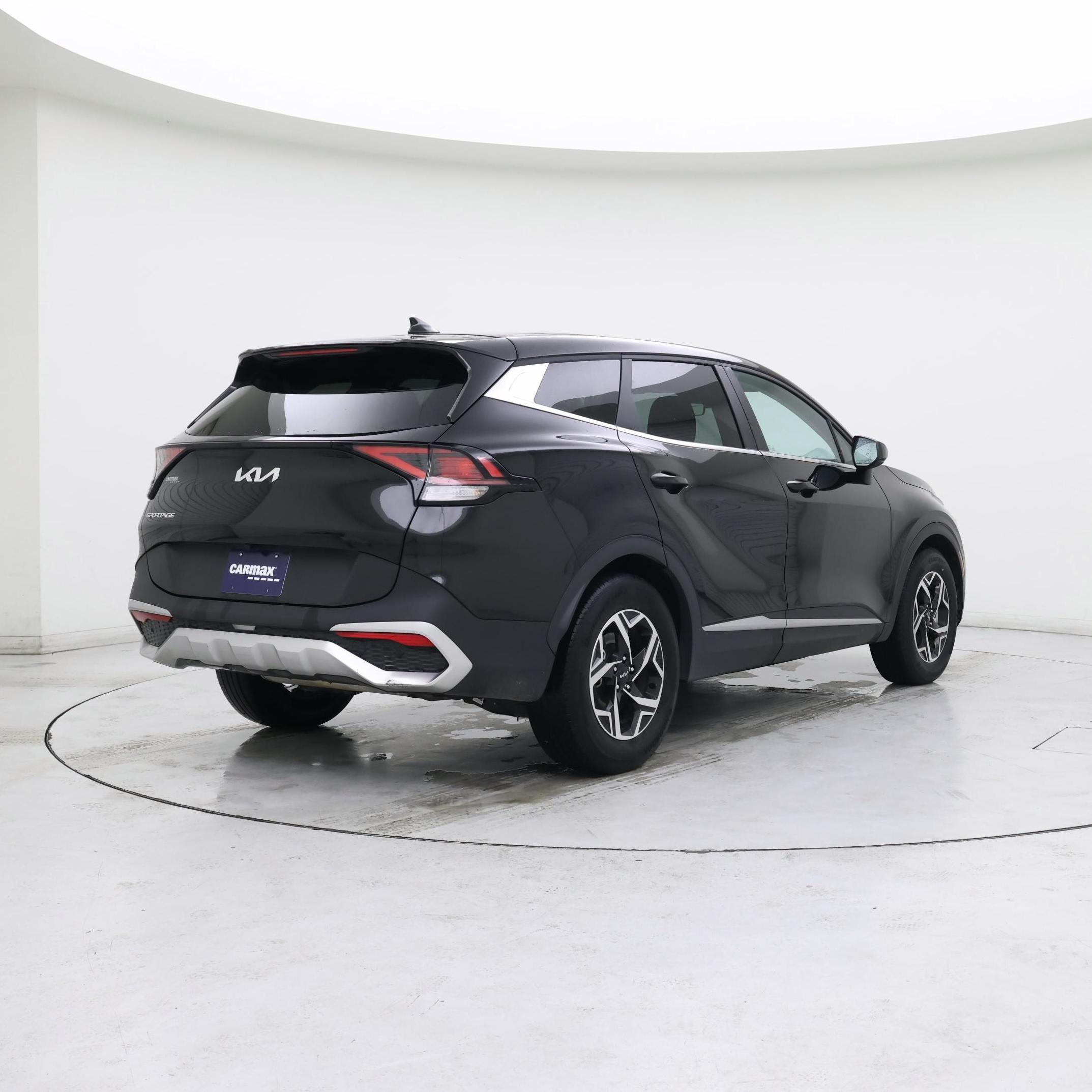 Thumbnail: 2024 Kia Sportage - 8