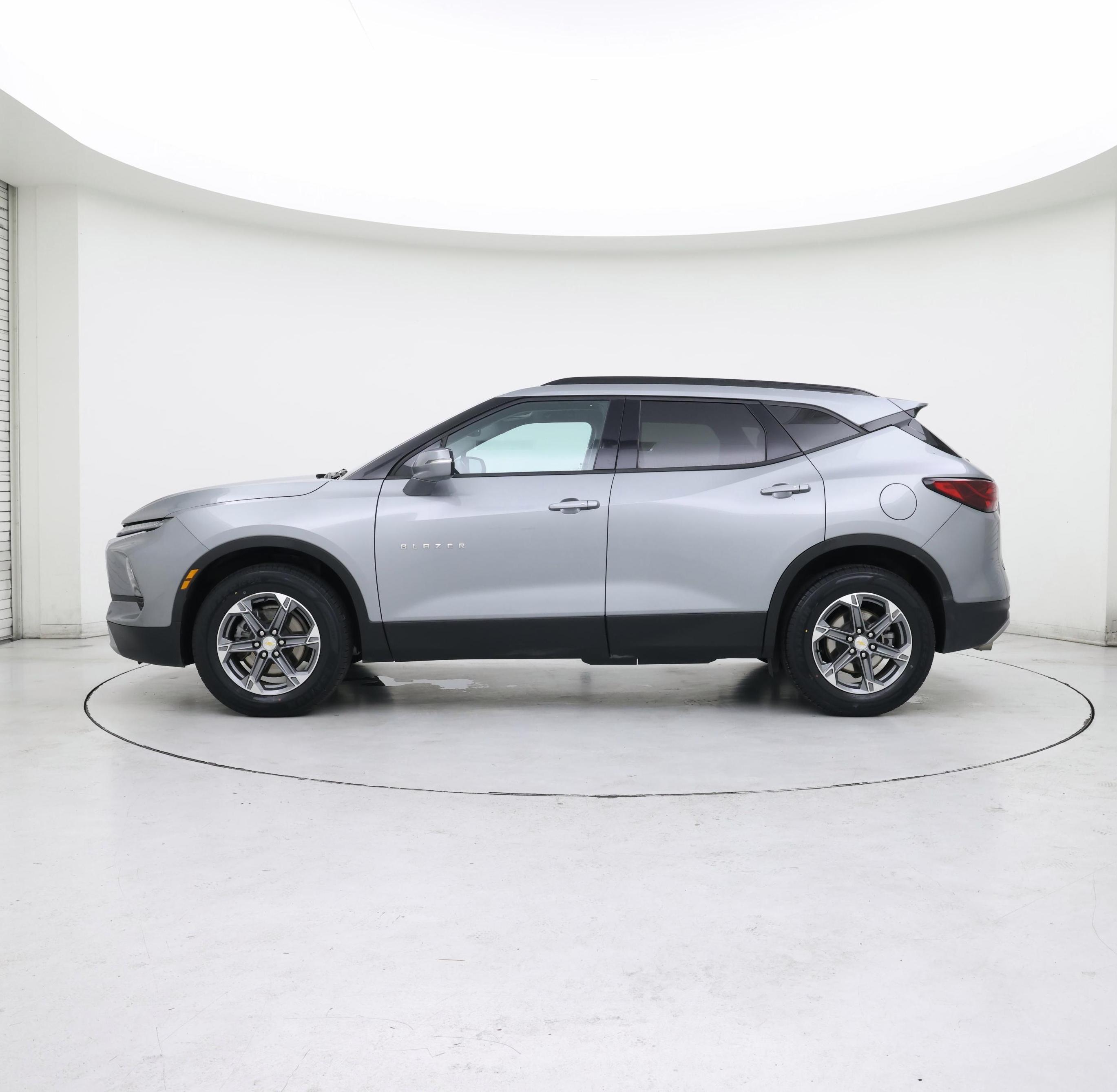 Thumbnail: 2024 Chevrolet Blazer - 3