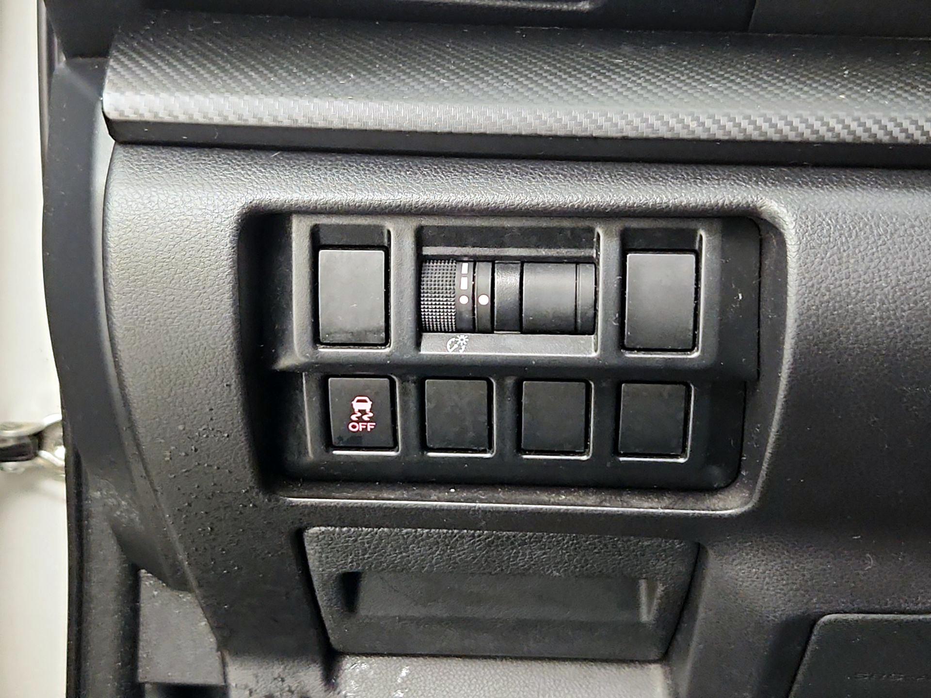 Thumbnail: 2017 Subaru Impreza - 13