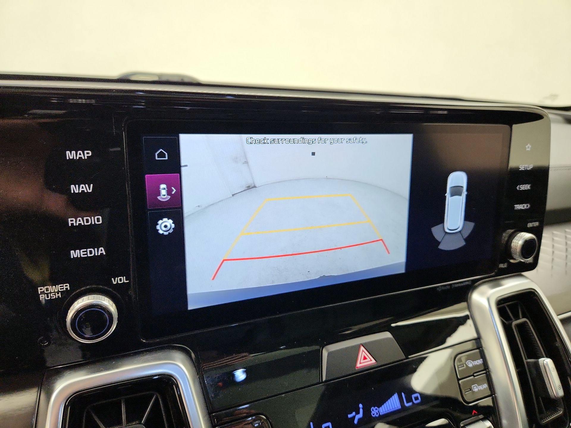 Thumbnail: 2022 Kia Sorento - 15