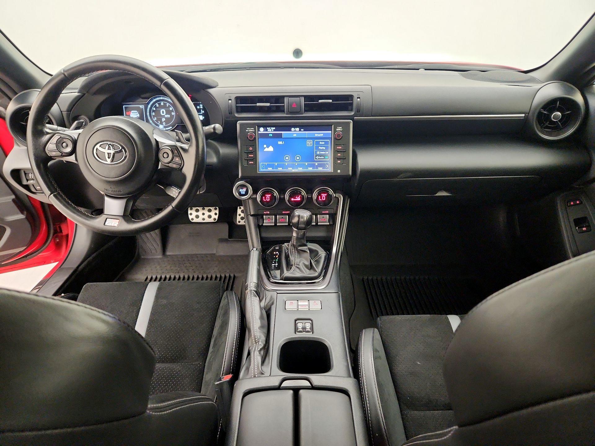 Thumbnail: 2023 Toyota GR86 - 9