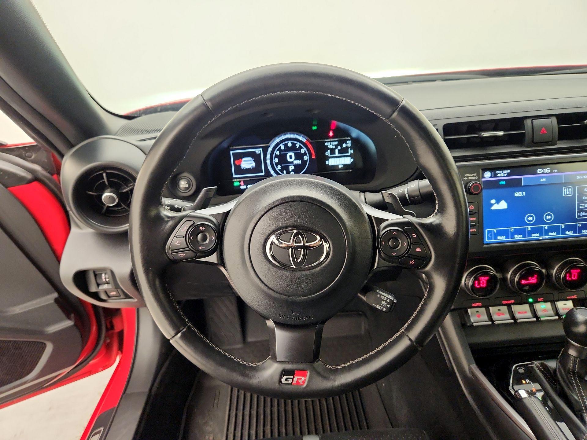 Thumbnail: 2023 Toyota GR86 - 10