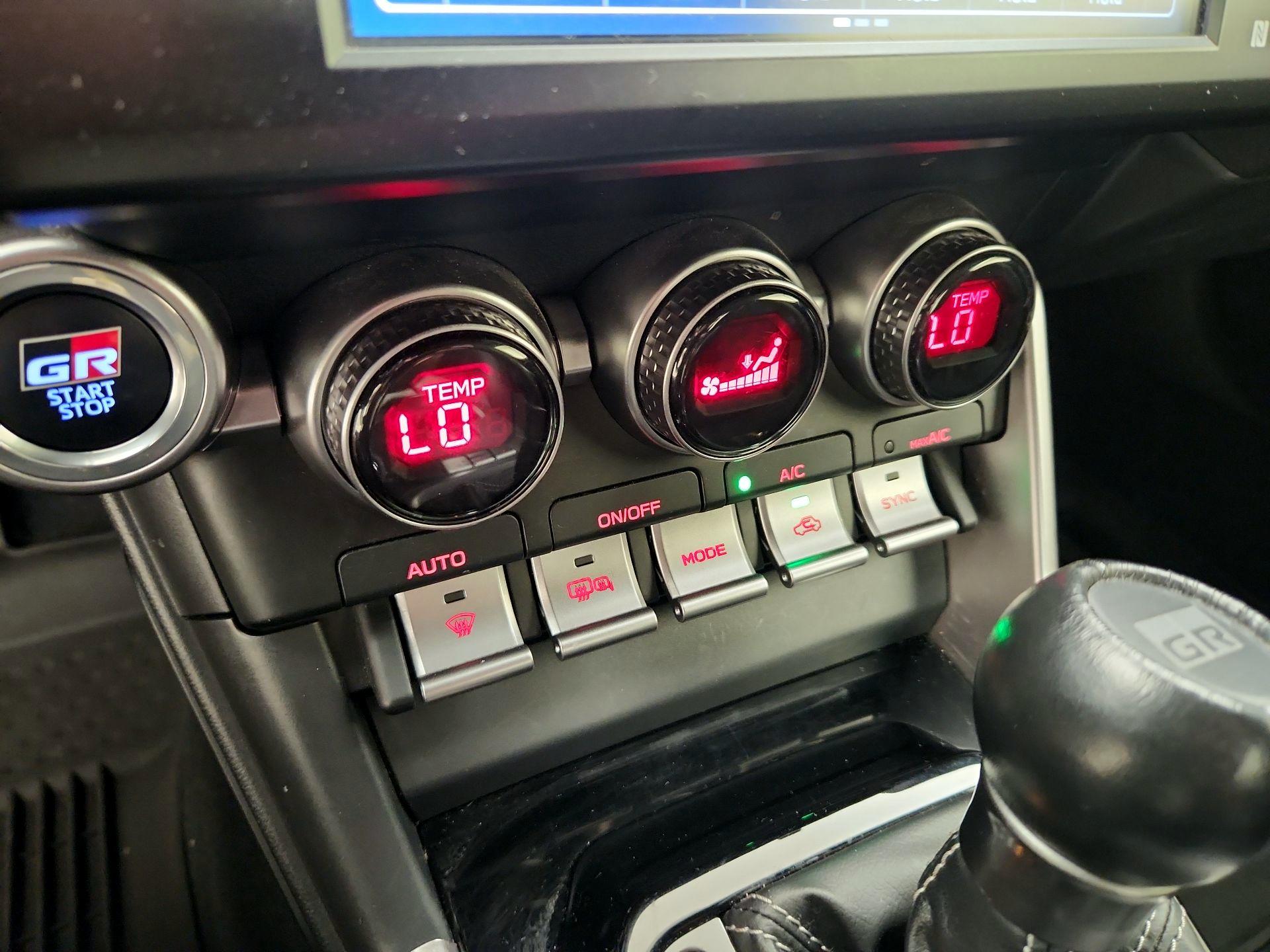 Thumbnail: 2023 Toyota GR86 - 16