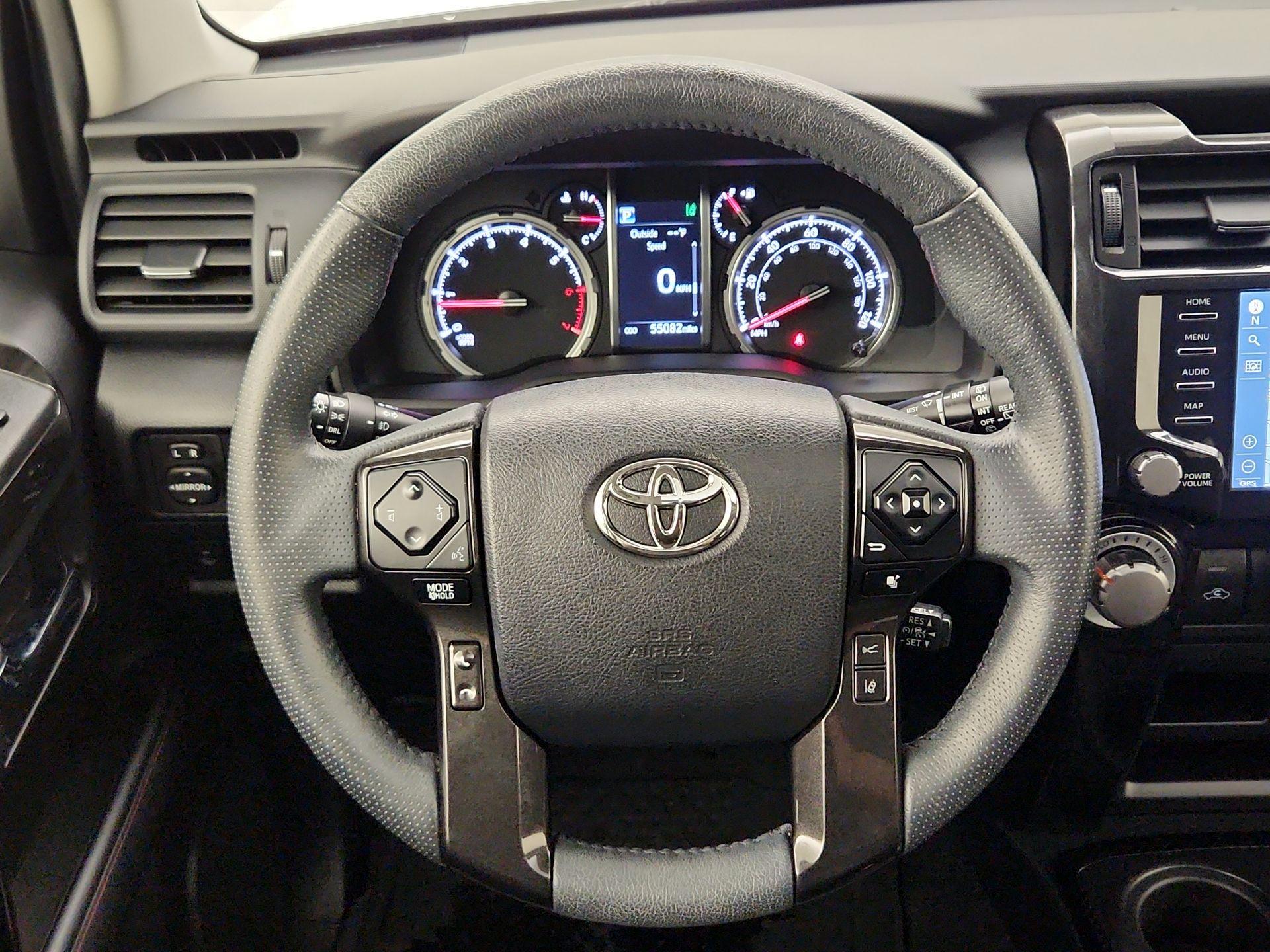 Thumbnail: 2020 Toyota 4Runner - 10